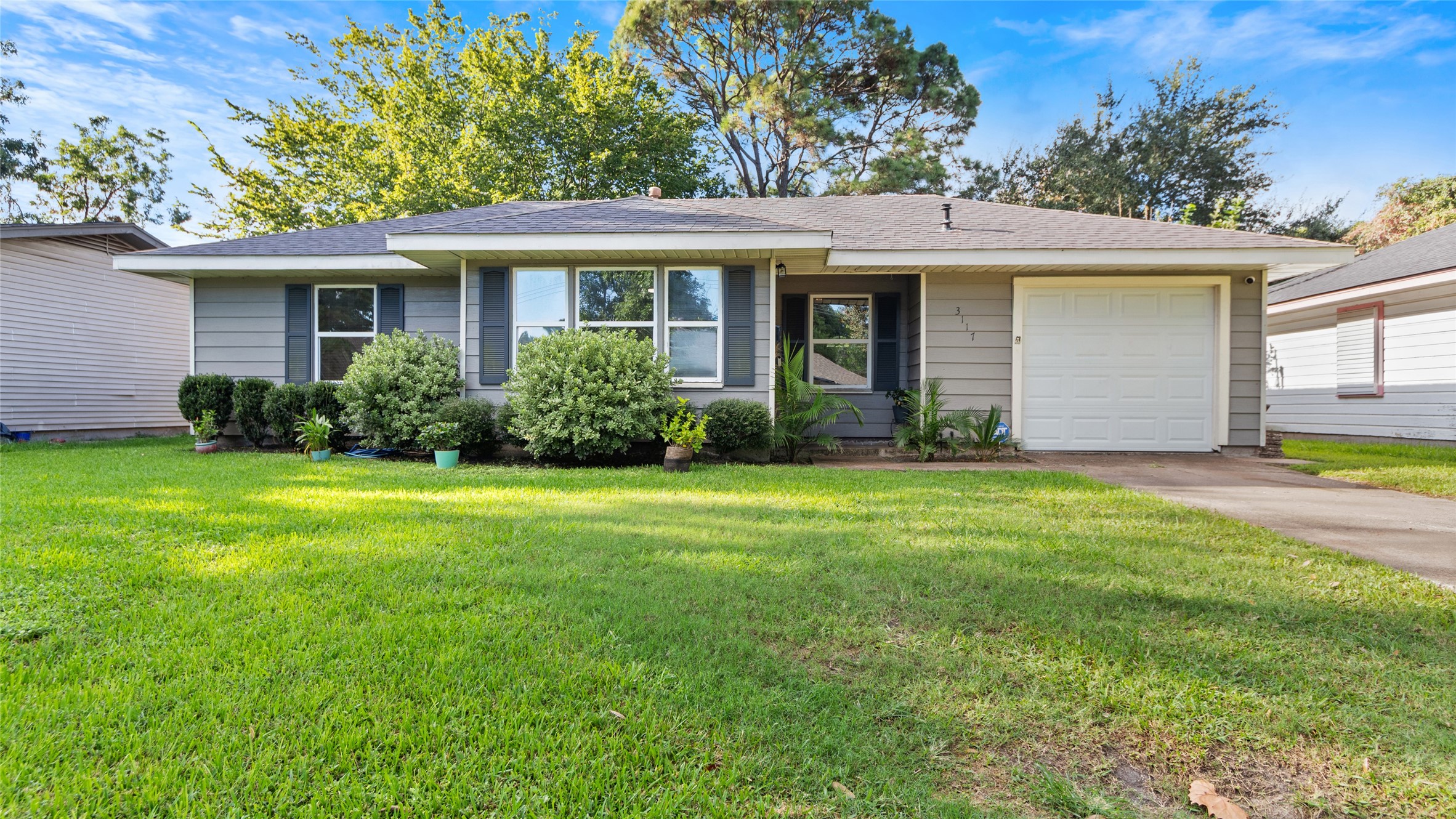 3117 Babin Drive Property Photo 1