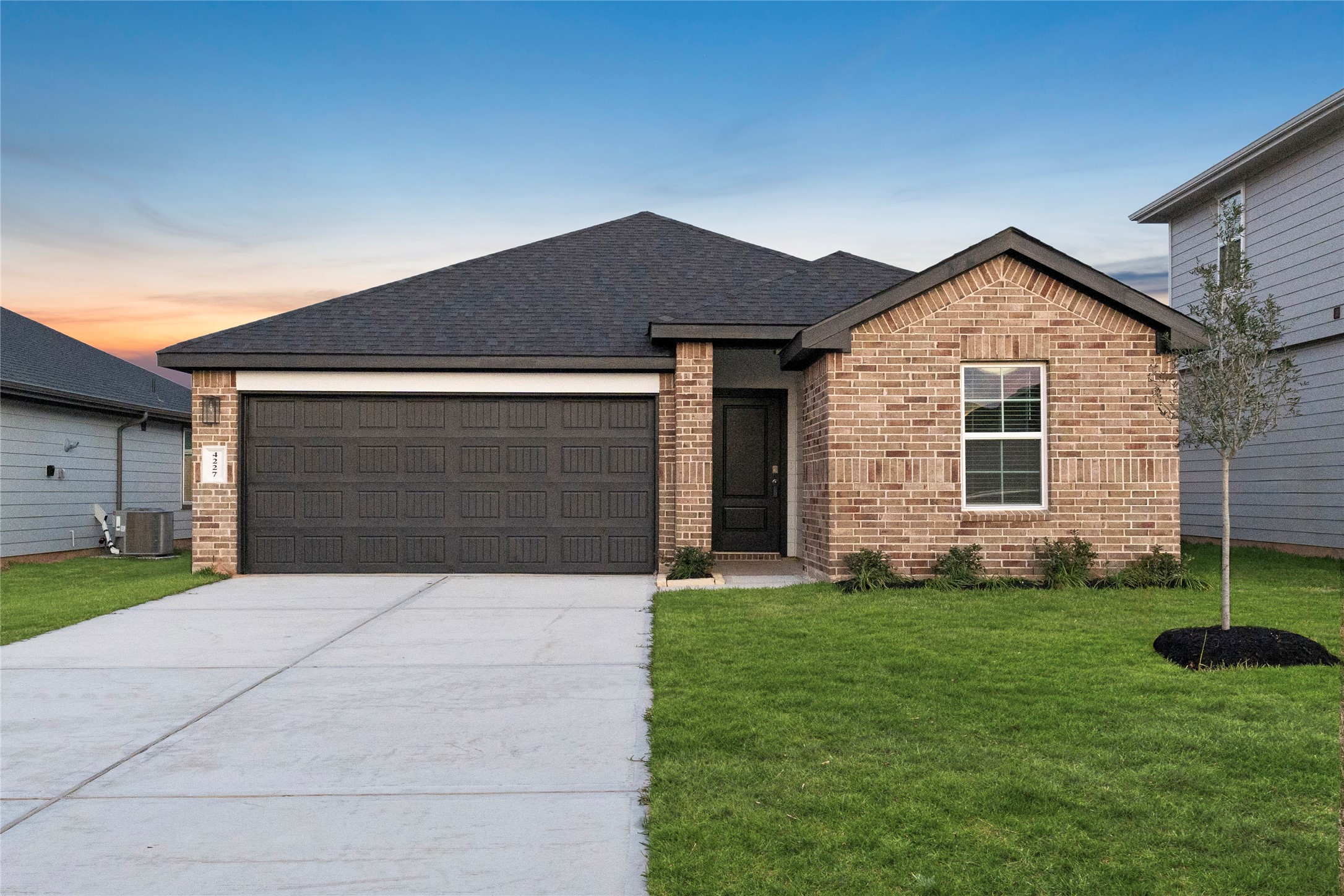 7899 08 Tamarron West Sec 8 Real Estate Listings Main Image
