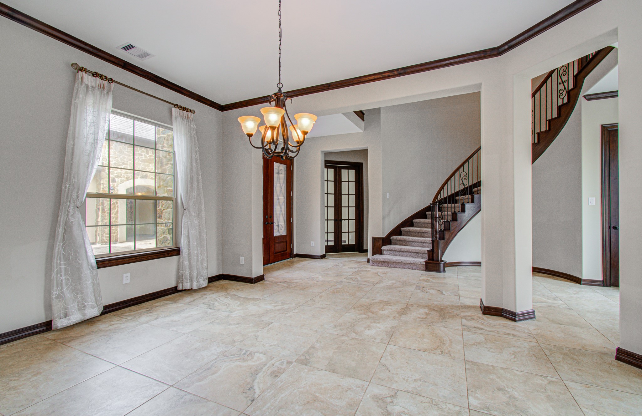5711 Avon Landing Lane Property Photo 6