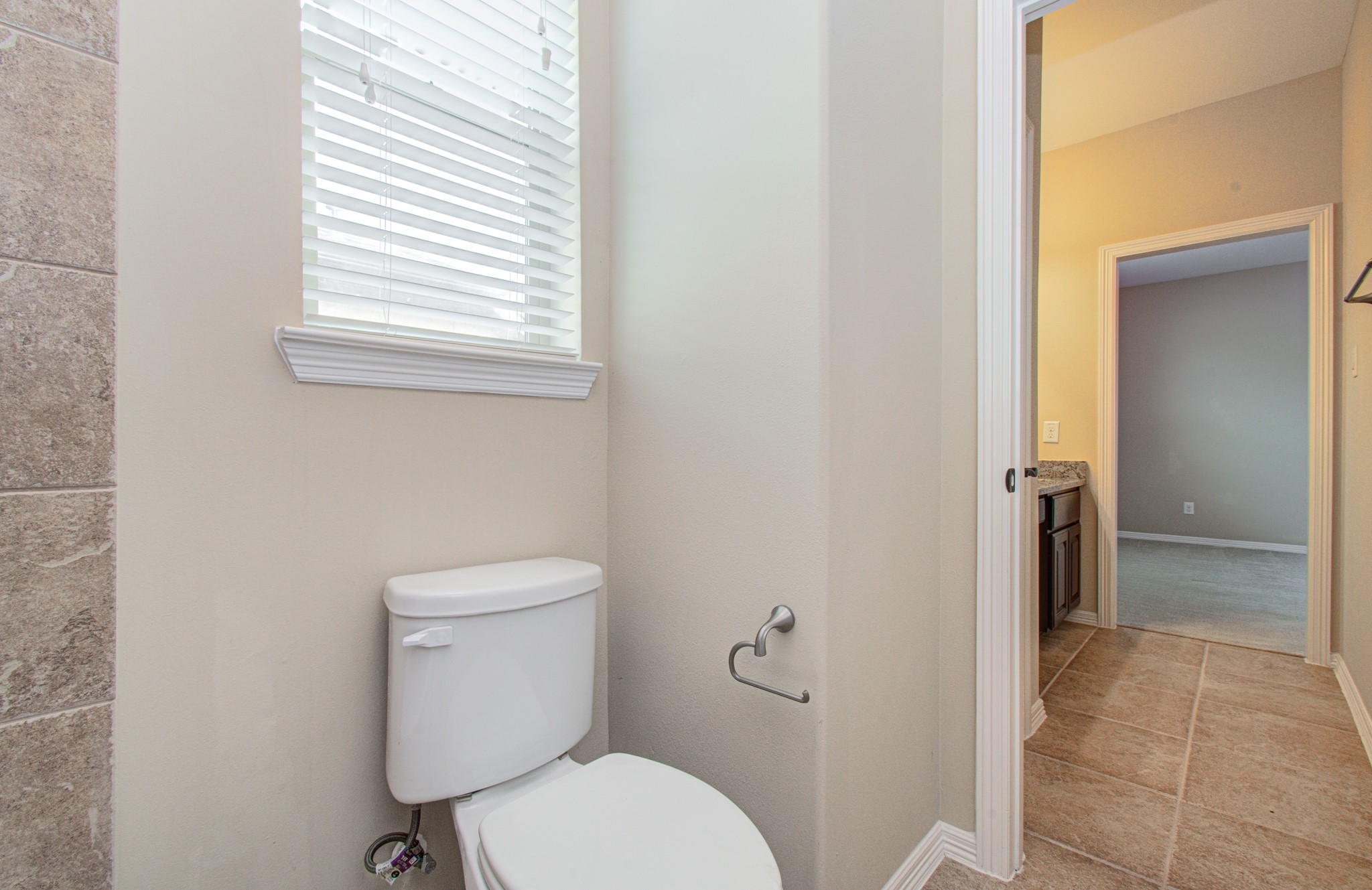 5711 Avon Landing Lane Property Photo 34