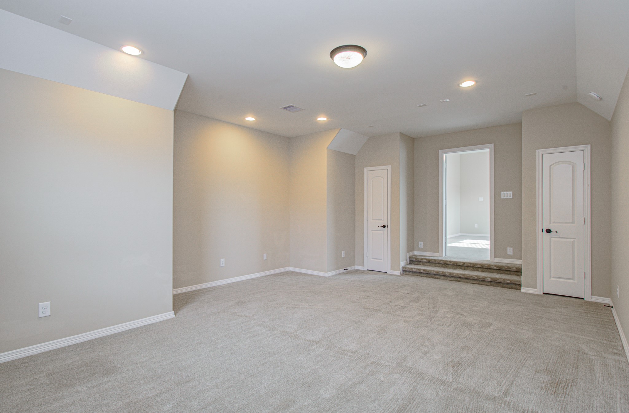 5711 Avon Landing Lane Property Photo 41