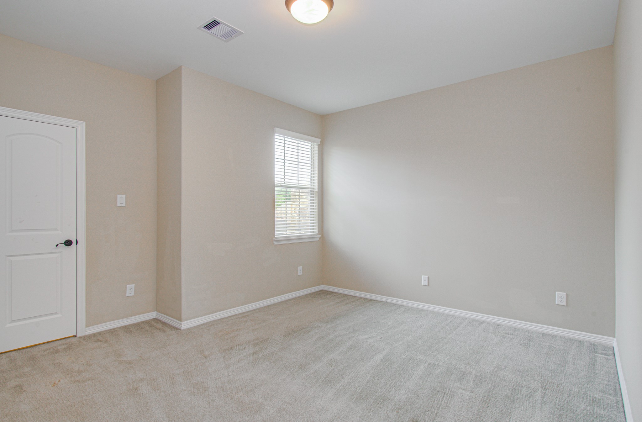 5711 Avon Landing Lane Property Photo 44