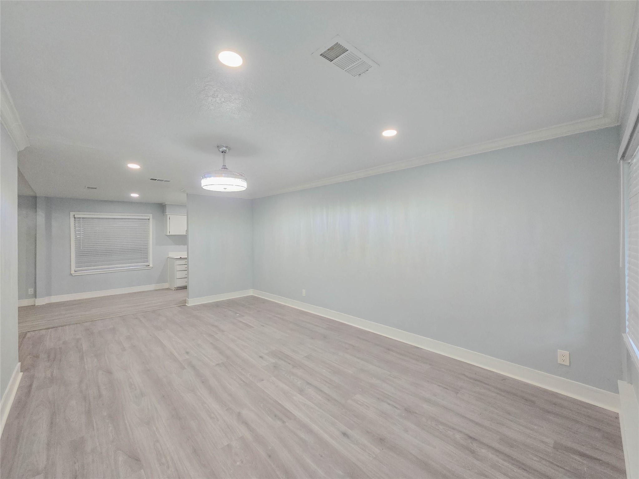 7007 Bellaire Boulevard Property Photo 2