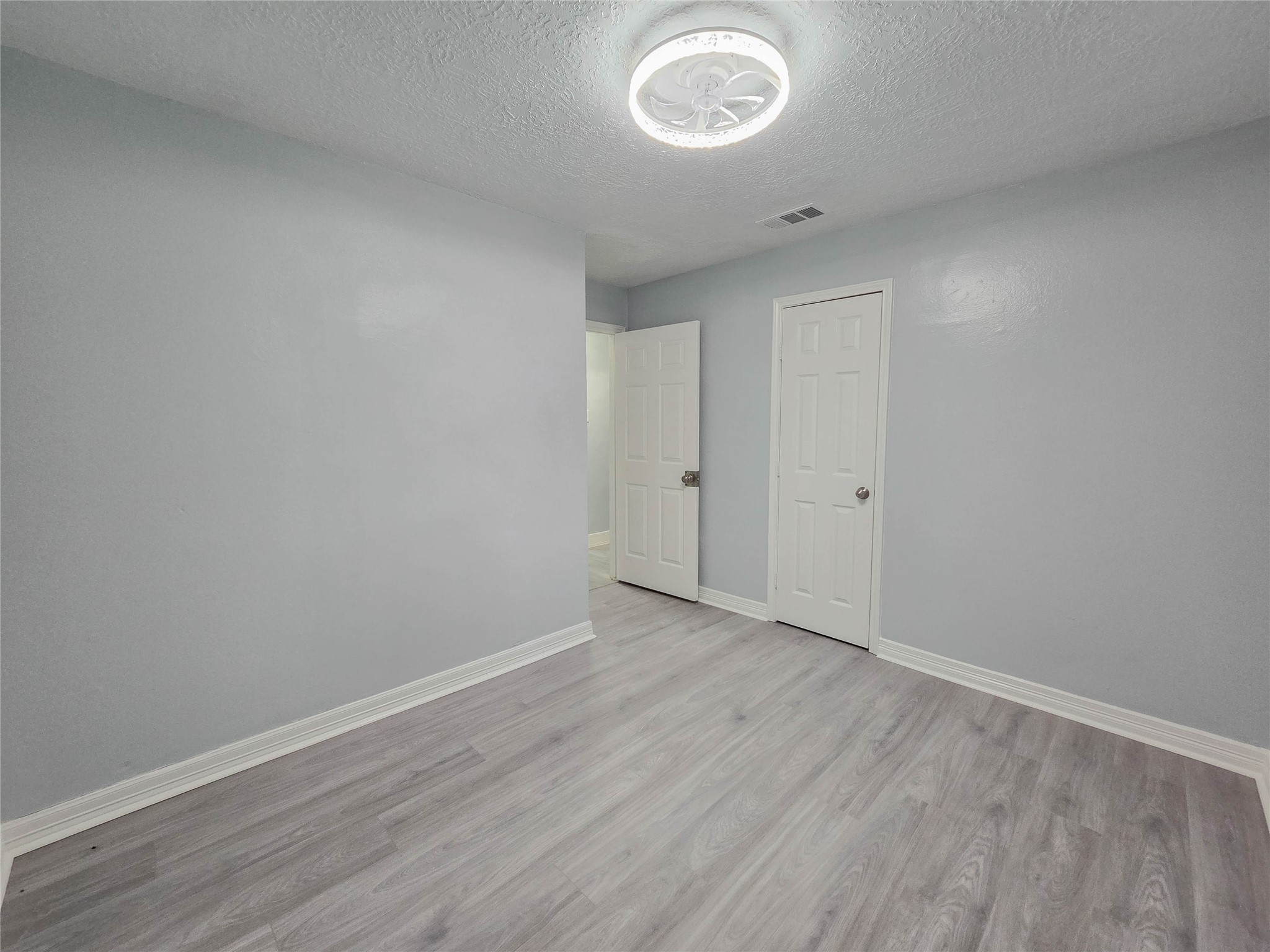 7007 Bellaire Boulevard Property Photo 13