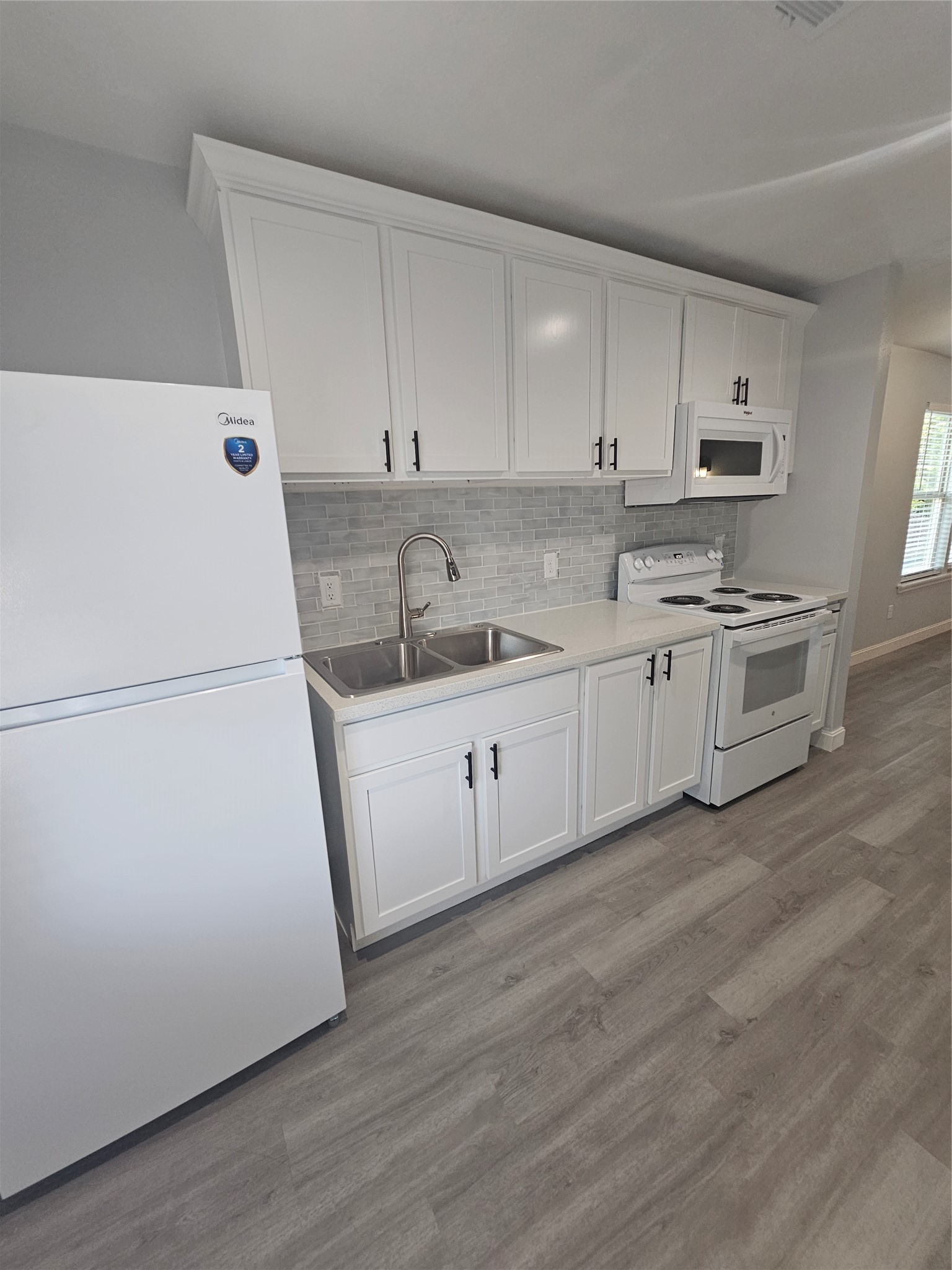 4724 4th Units B,c,d,e Street Property Photo 3