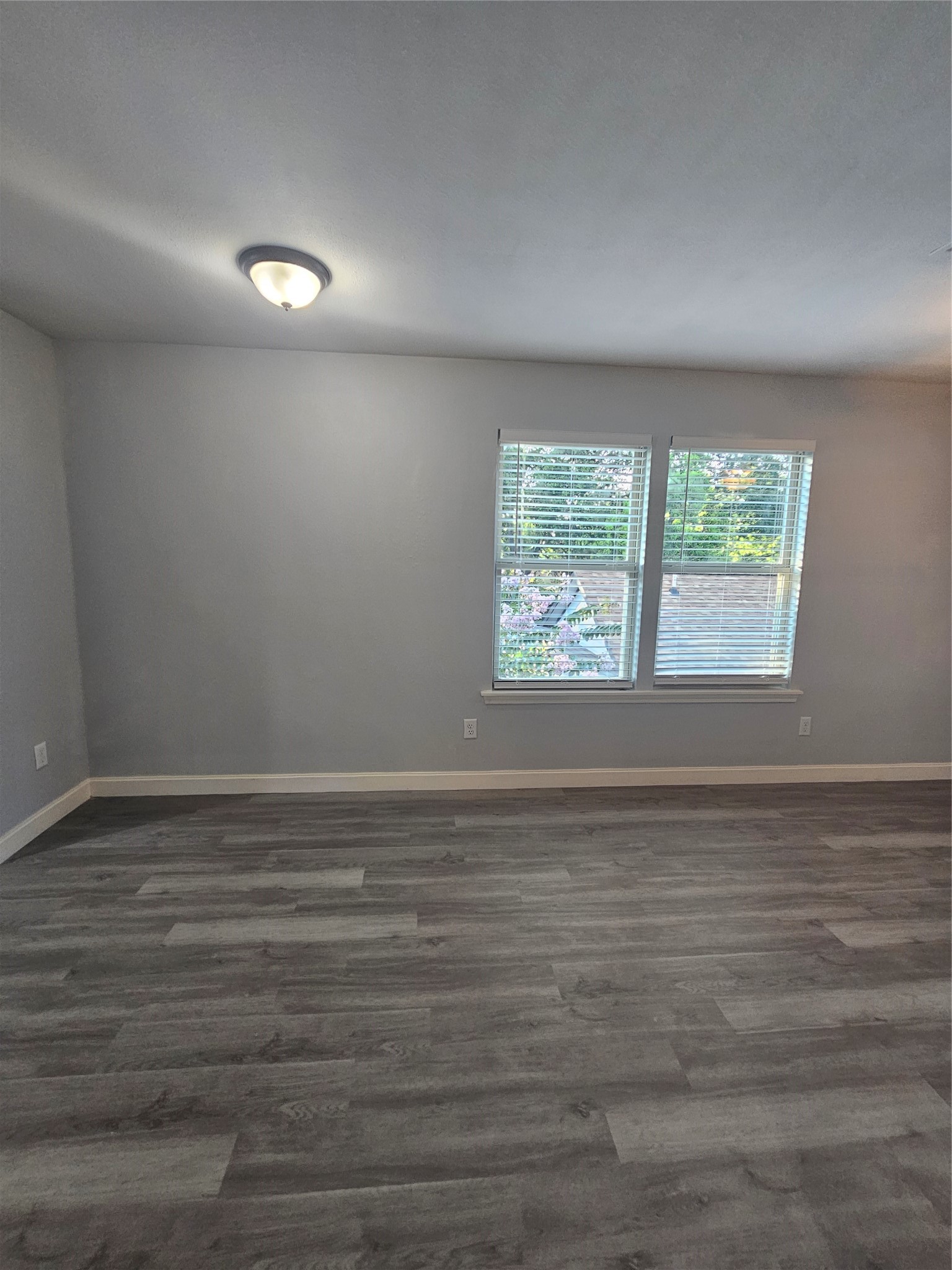 4724 4th Units B,c,d,e Street Property Photo 12