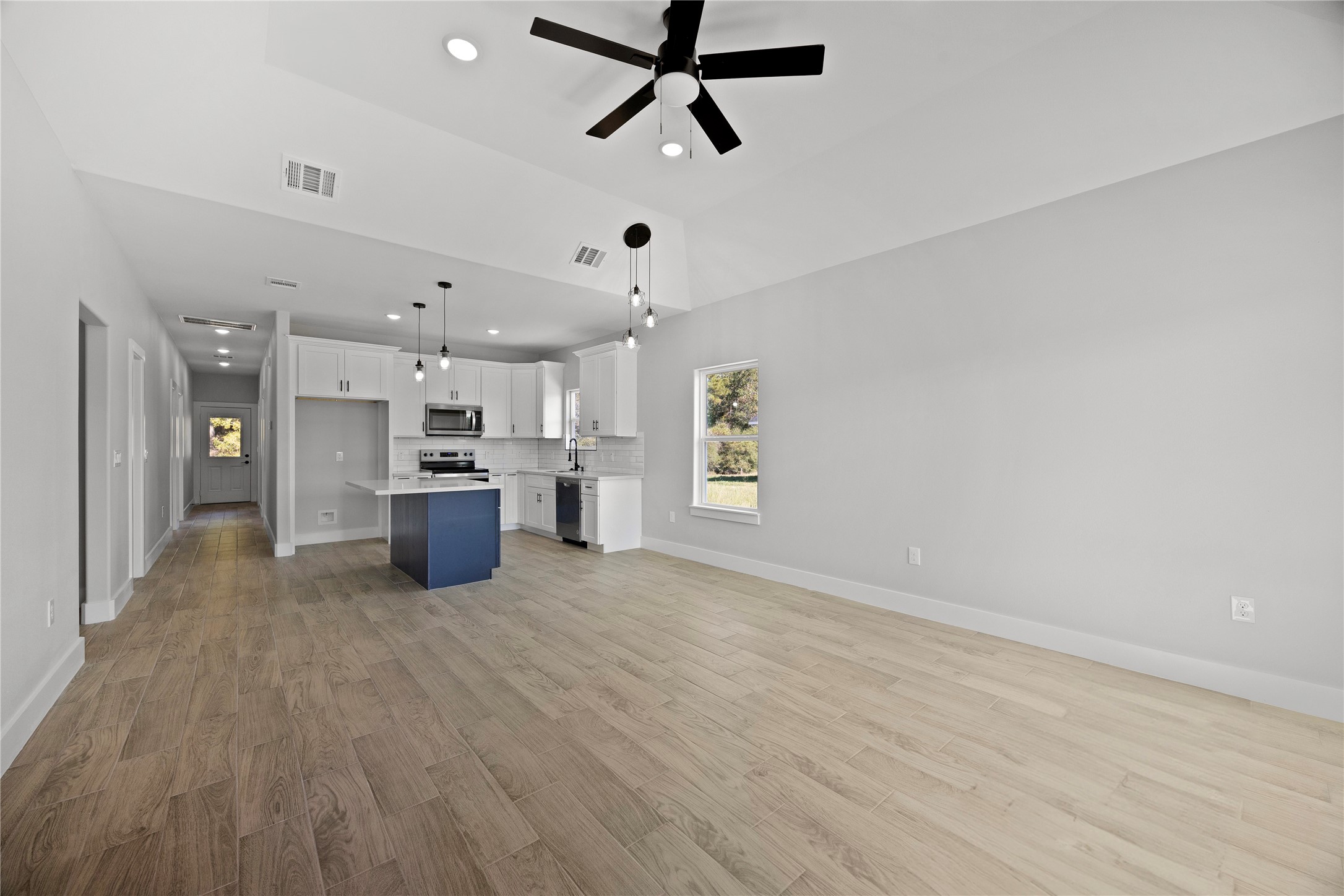 46 Westlake Rd Property Photo 6
