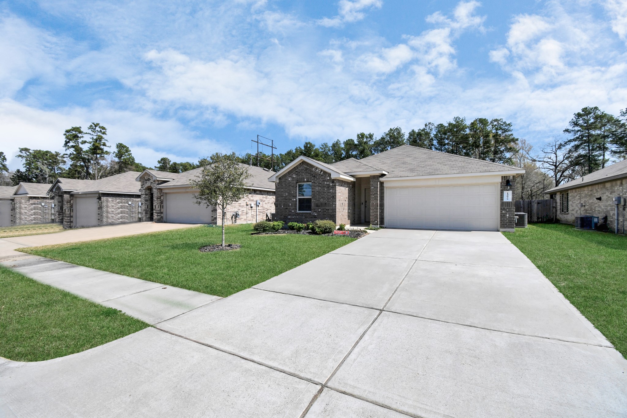 14059 W Crystal Cave Lane Property Photo 2