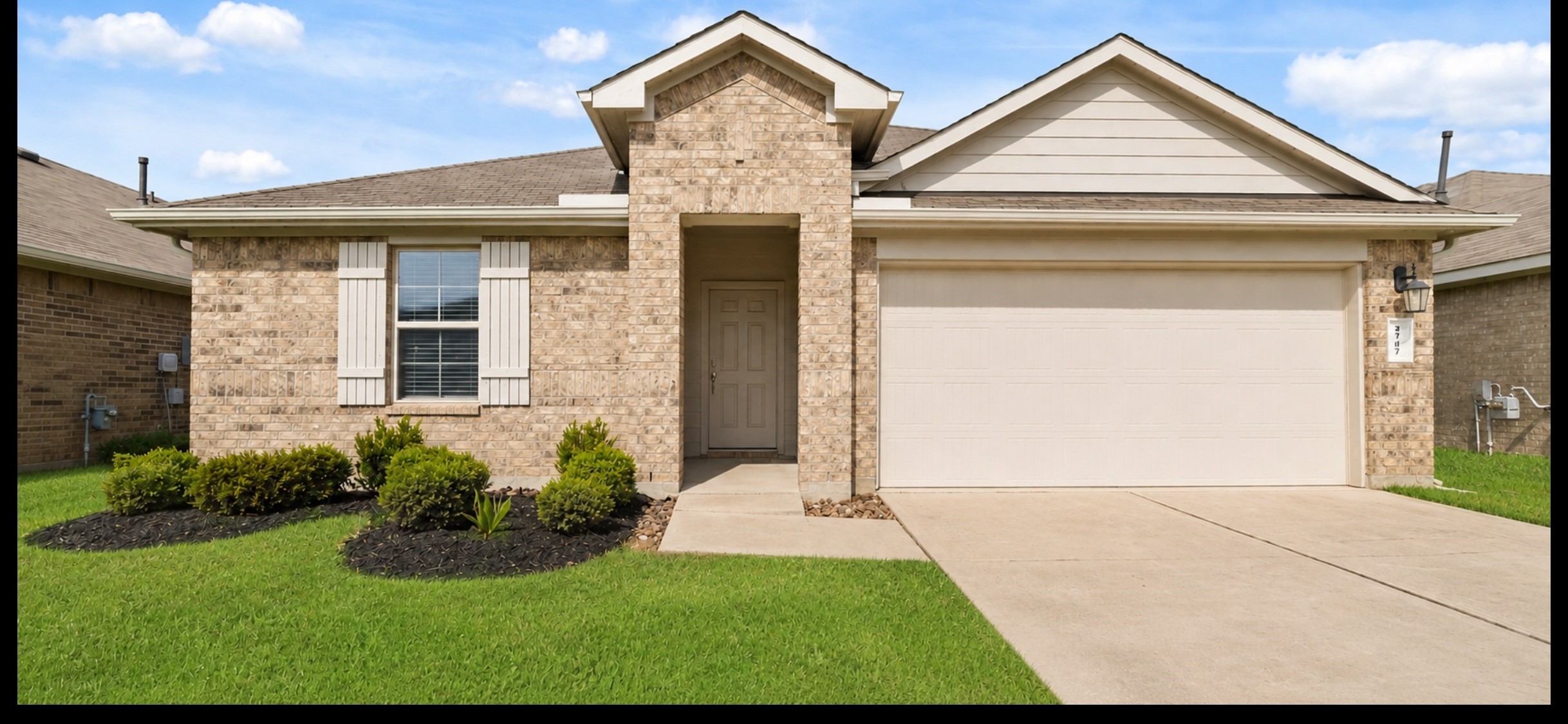 4707 Lombardy Fire Trail Property Photo 1