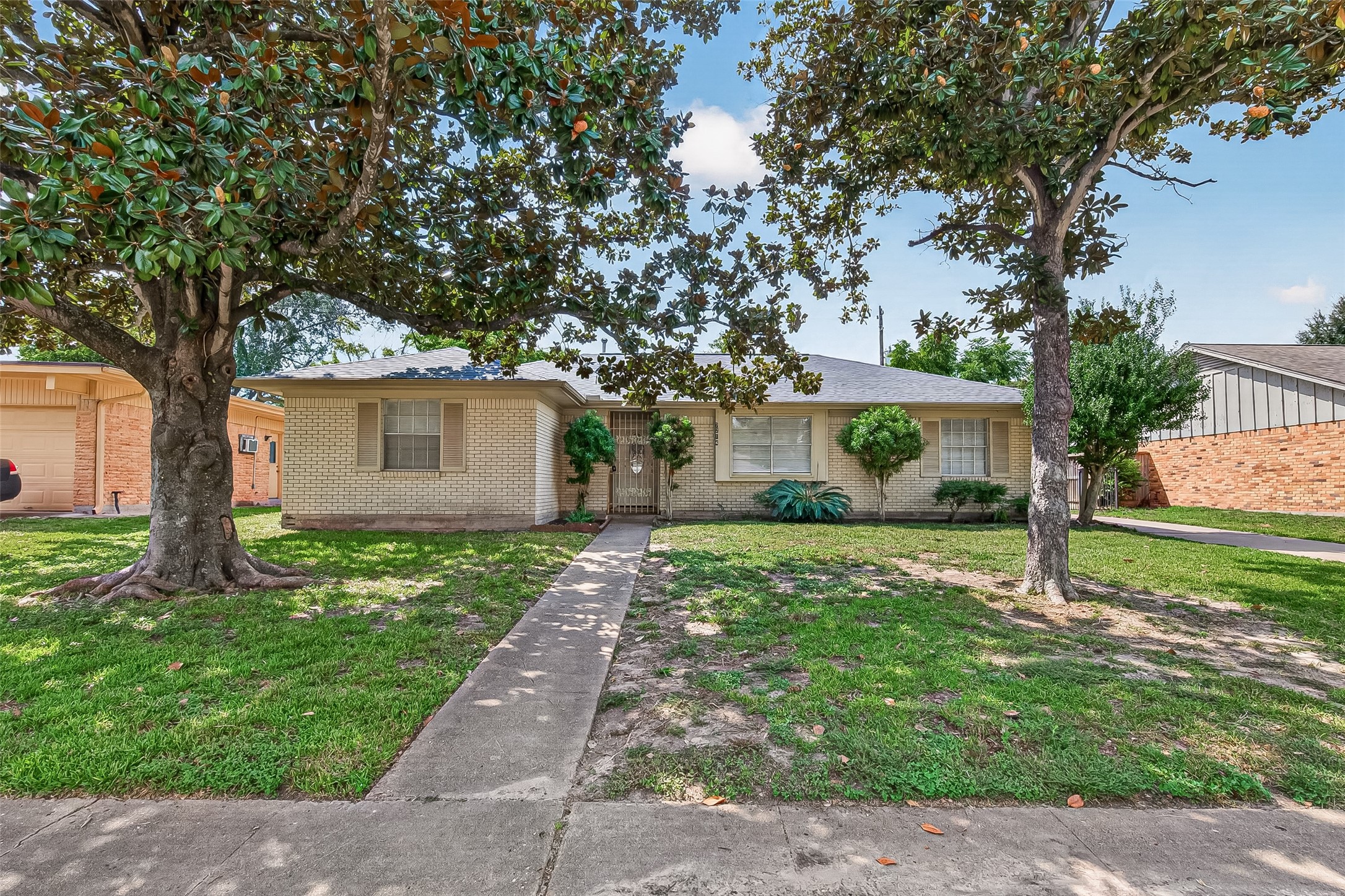 7214 Tours Street Property Photo 1