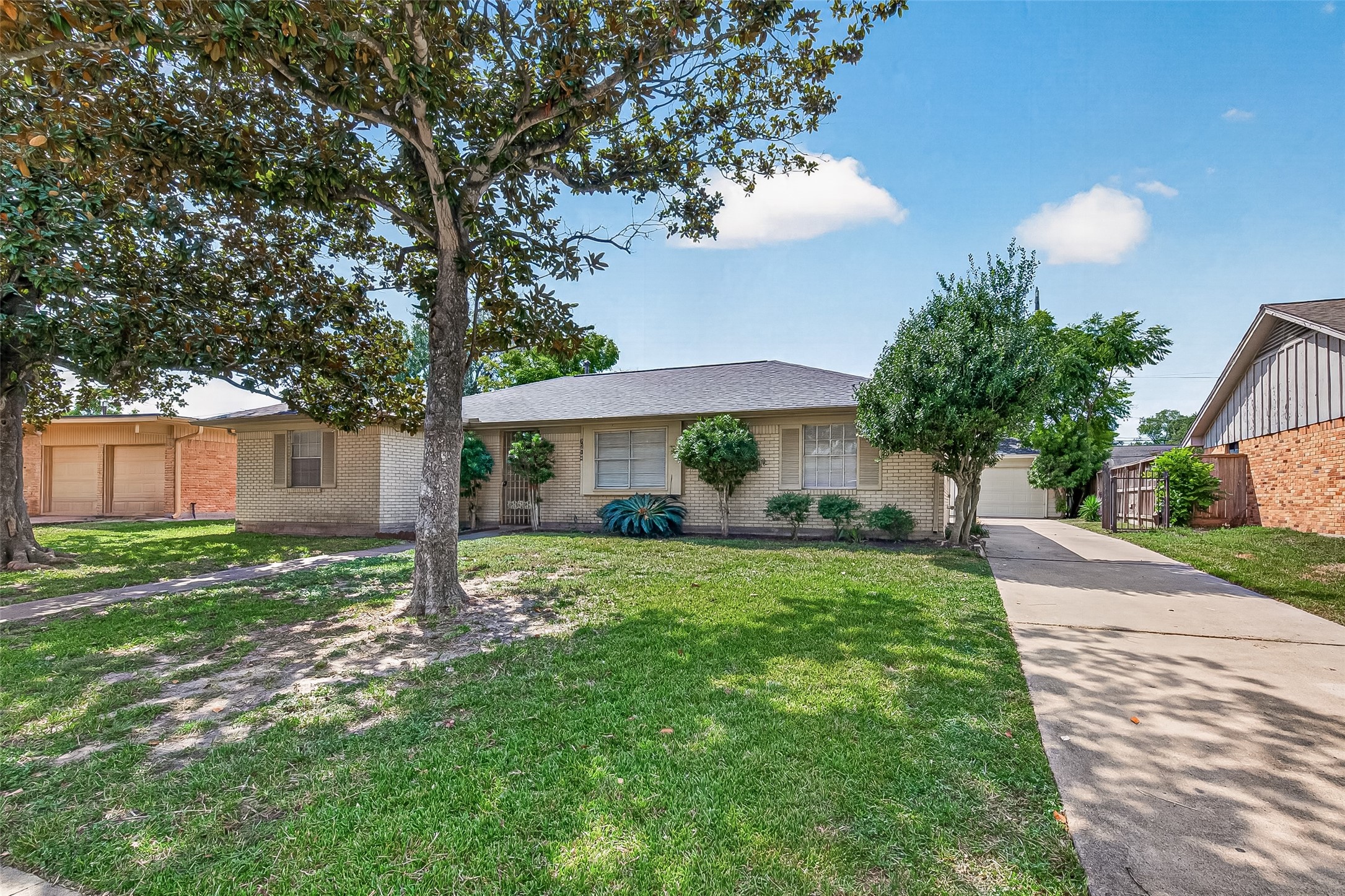 7214 Tours Street Property Photo 2