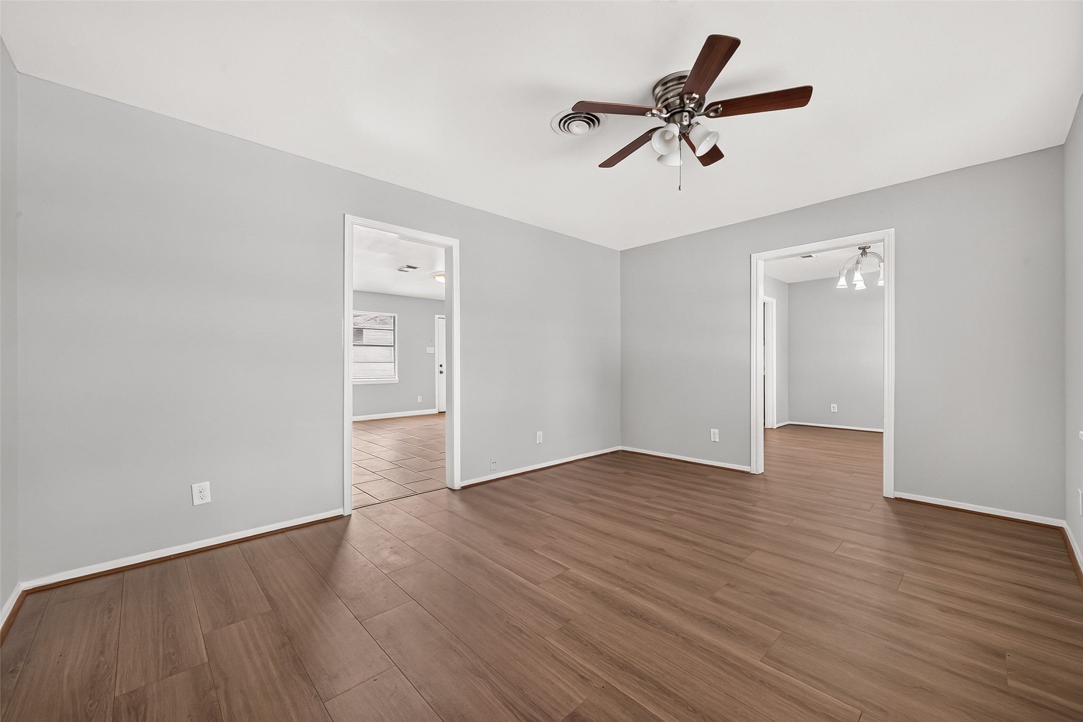 7214 Tours Street Property Photo 6