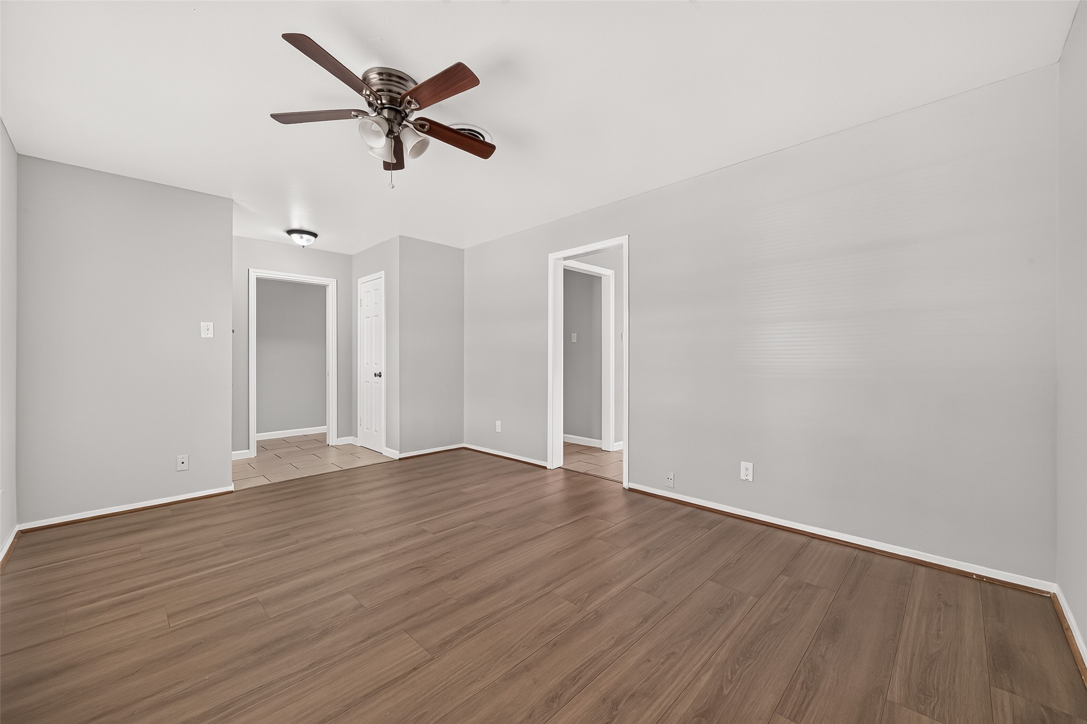 7214 Tours Street Property Photo 7