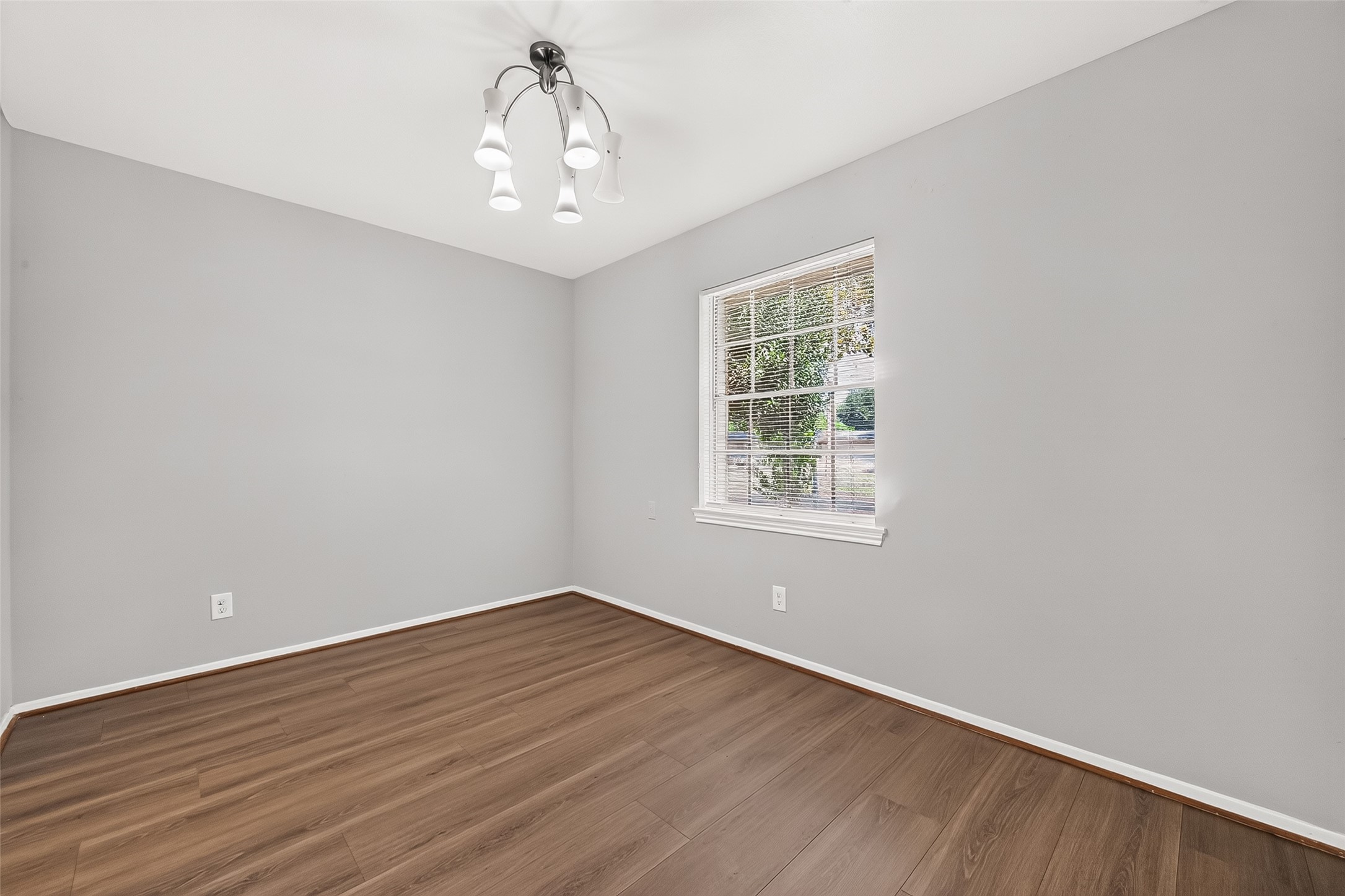 7214 Tours Street Property Photo 9