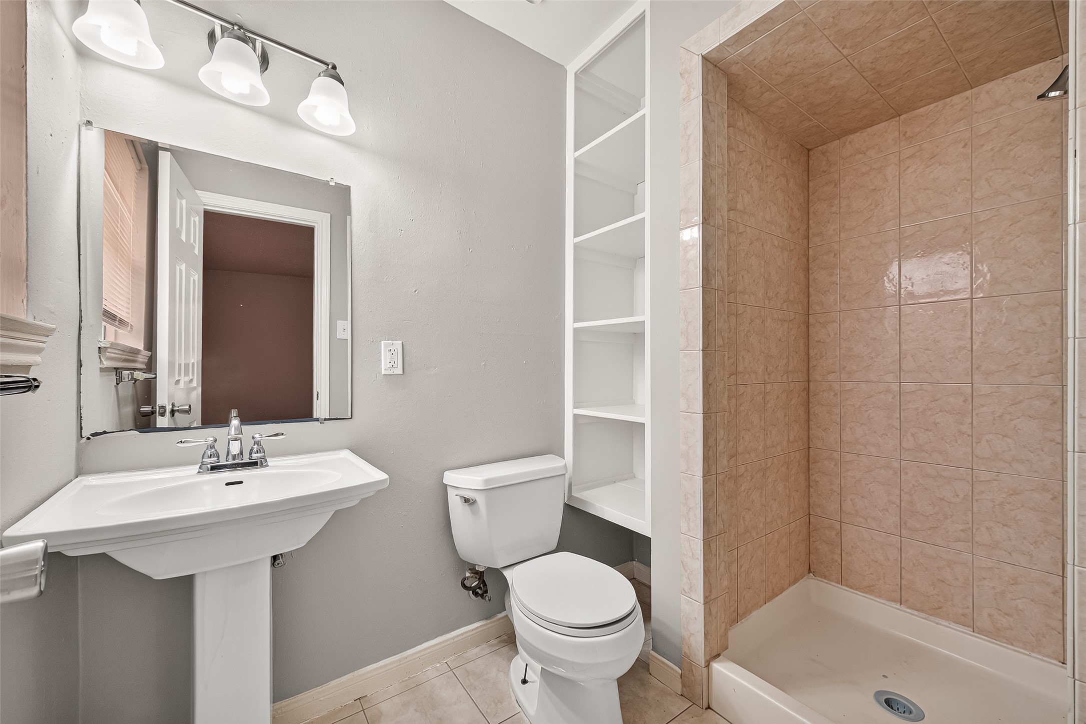 7214 Tours Street Property Photo 31