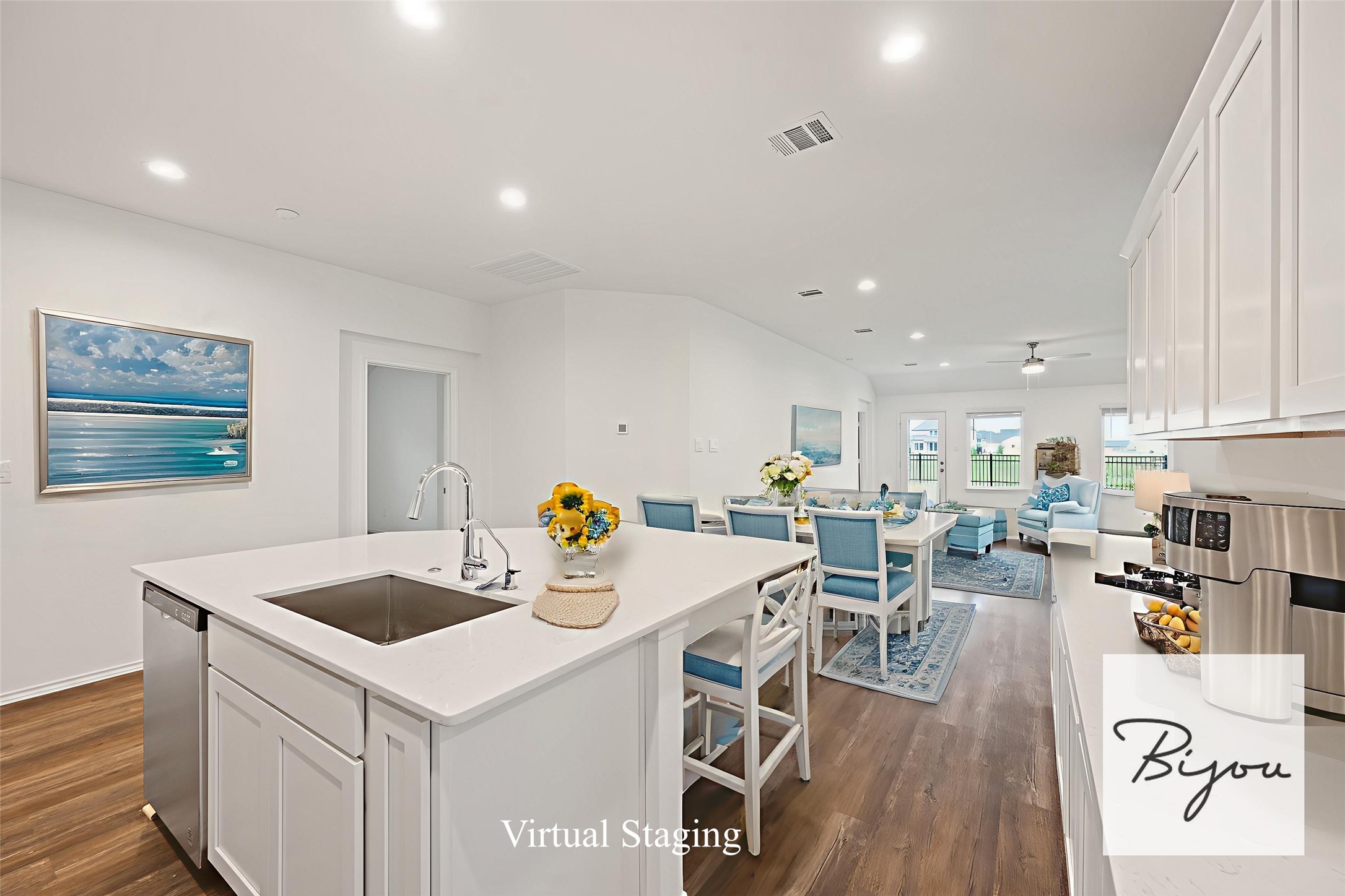 3085 Emerald Ocean Drive Property Photo 12
