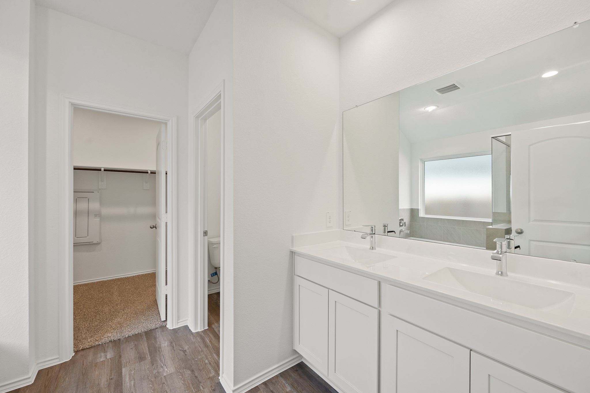 3085 Emerald Ocean Drive Property Photo 19