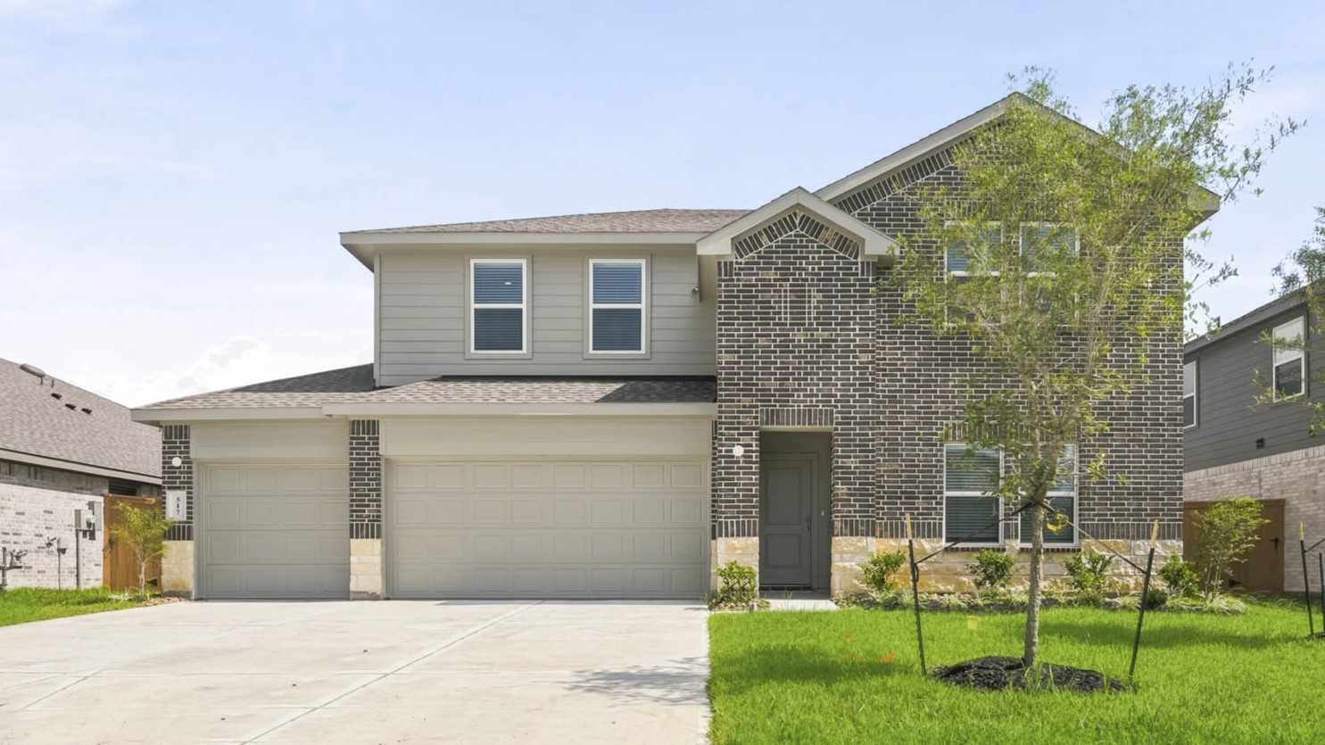 517 Comal Trail Property Photo 1