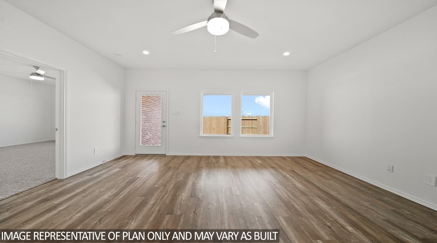 517 Comal Trail Property Photo 8
