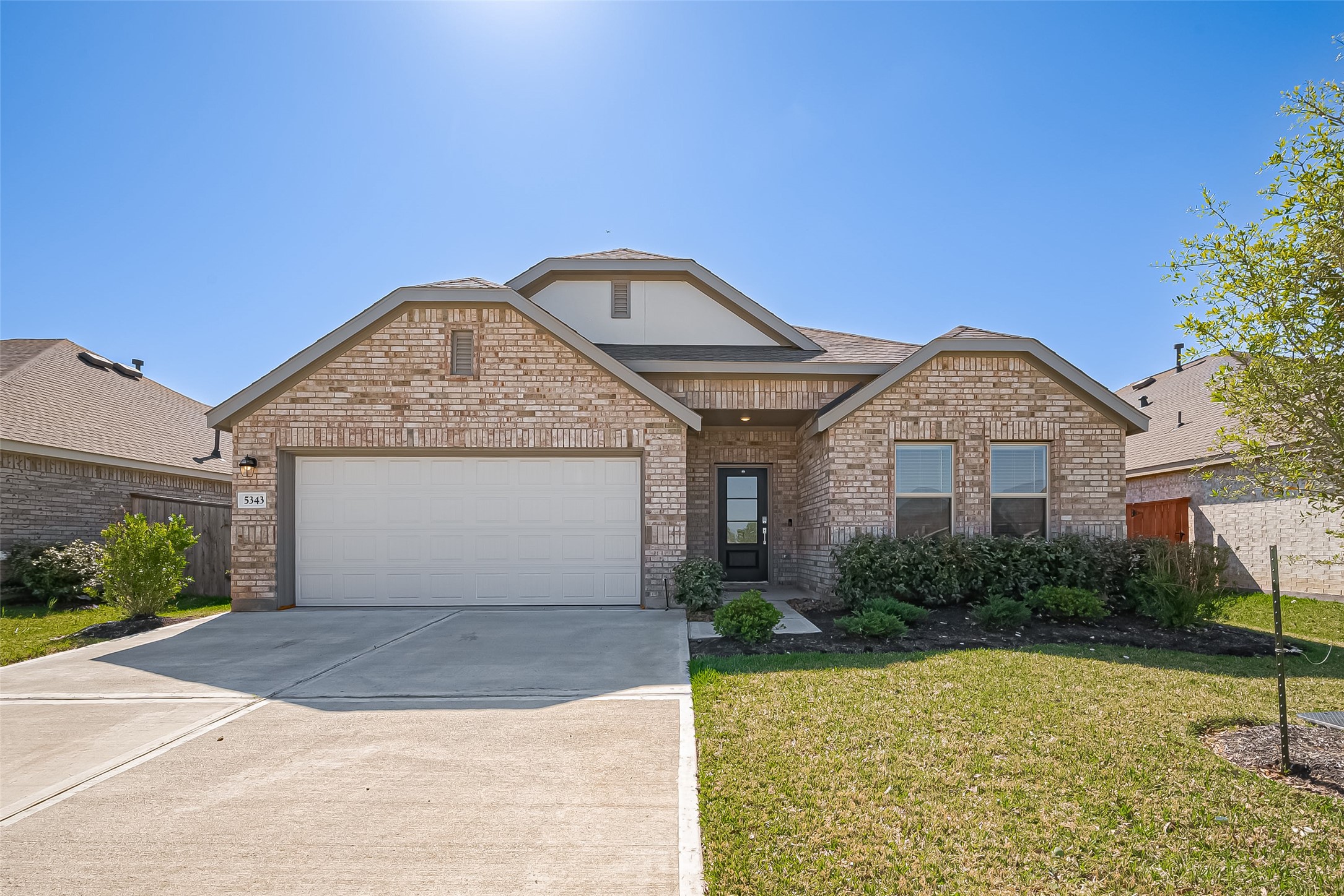 5343 Sleepy Fox Lane Property Photo