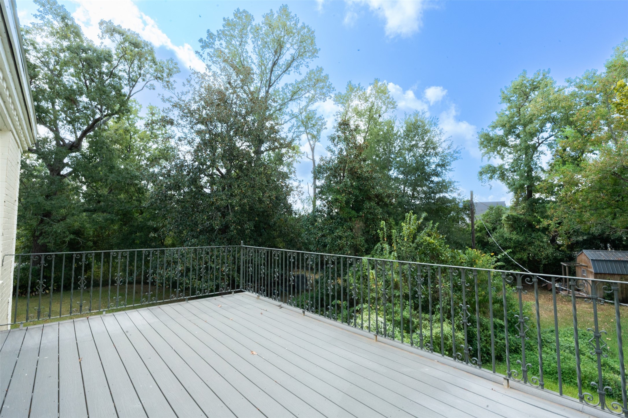 403 Dudley Street Property Photo 29