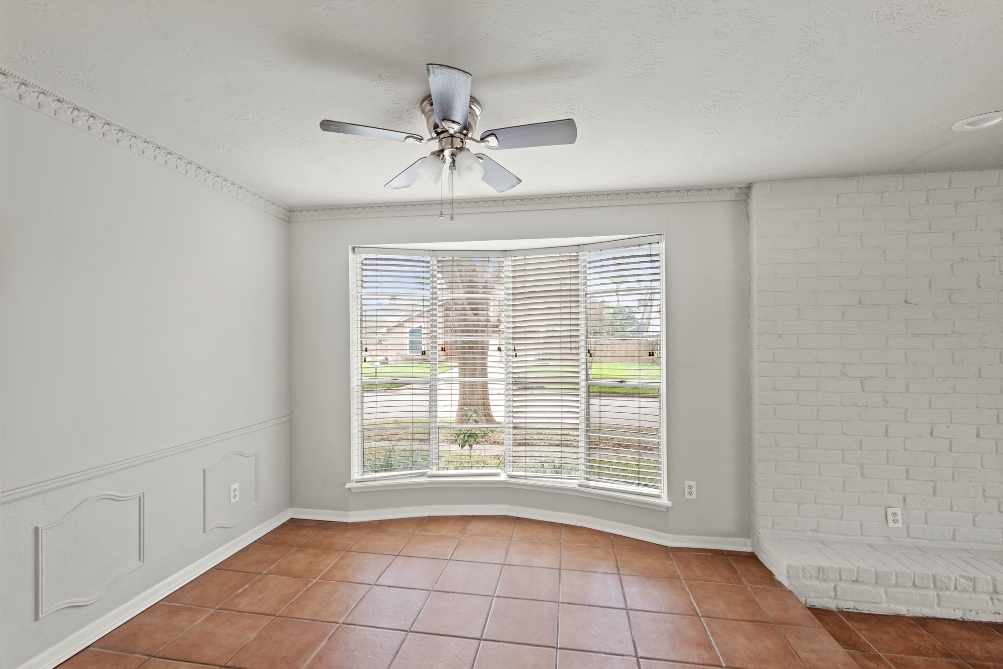 2922 Hunters Glen Drive Property Photo 5