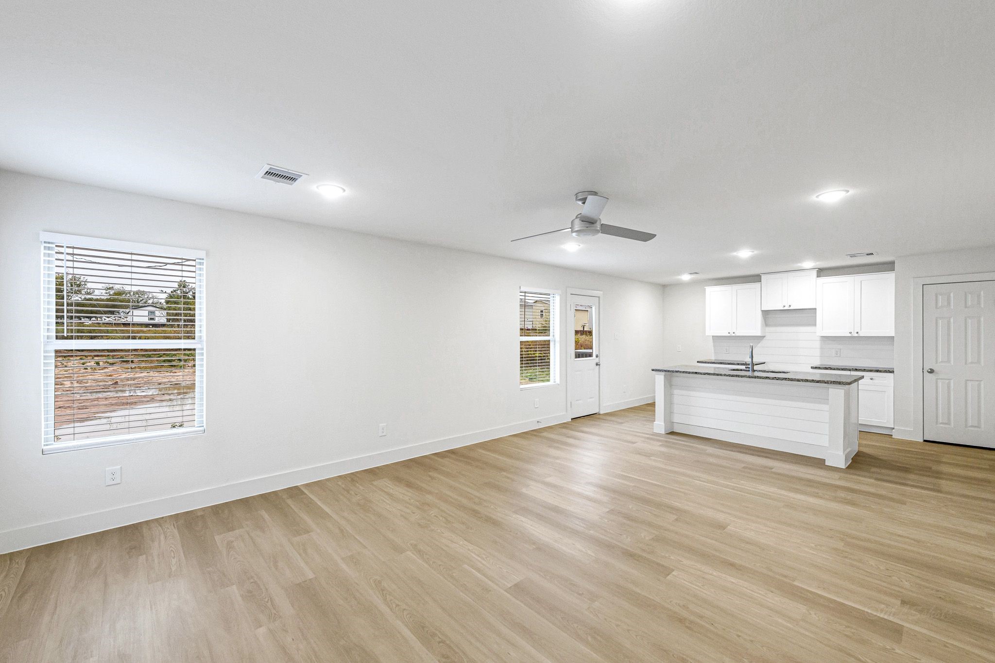 1005 20th Street Property Photo 6