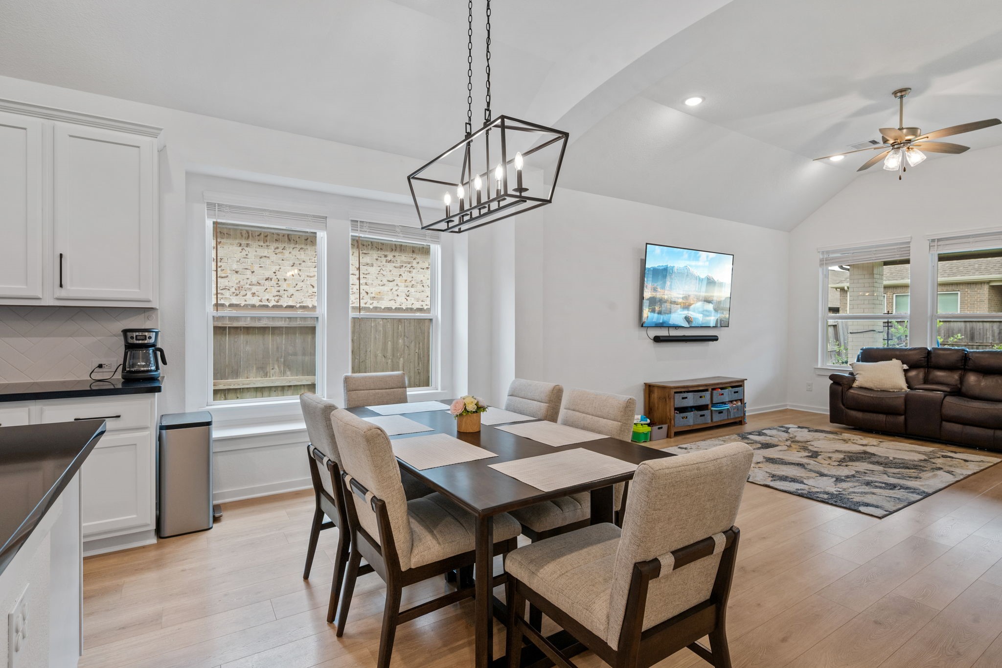 15727 Autumn Sun Court Property Photo 6