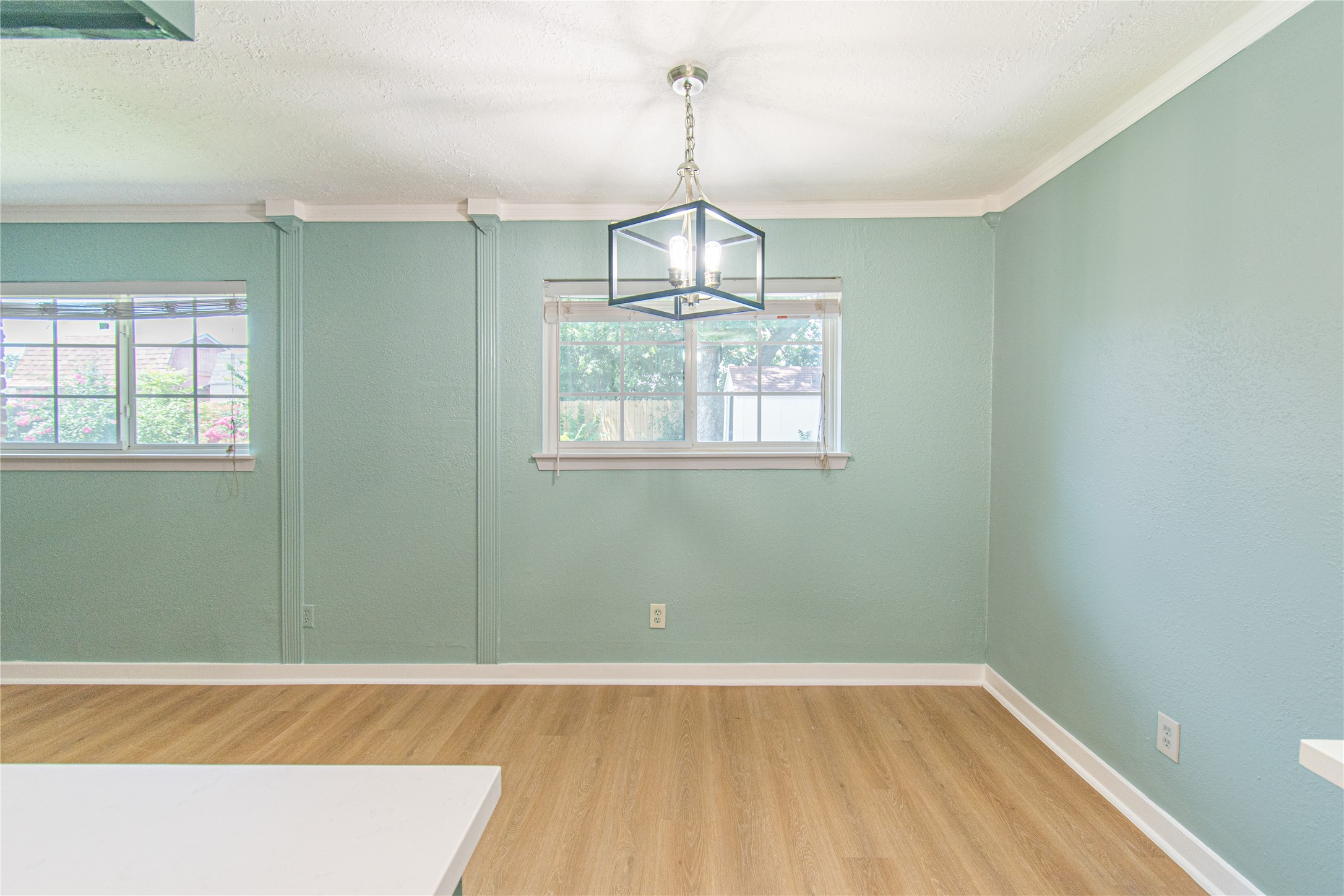 12906 Southspring Drive Property Photo 9