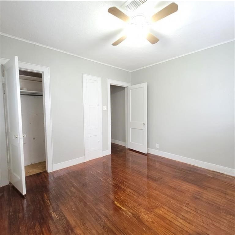 522 Aron Street Property Photo 4