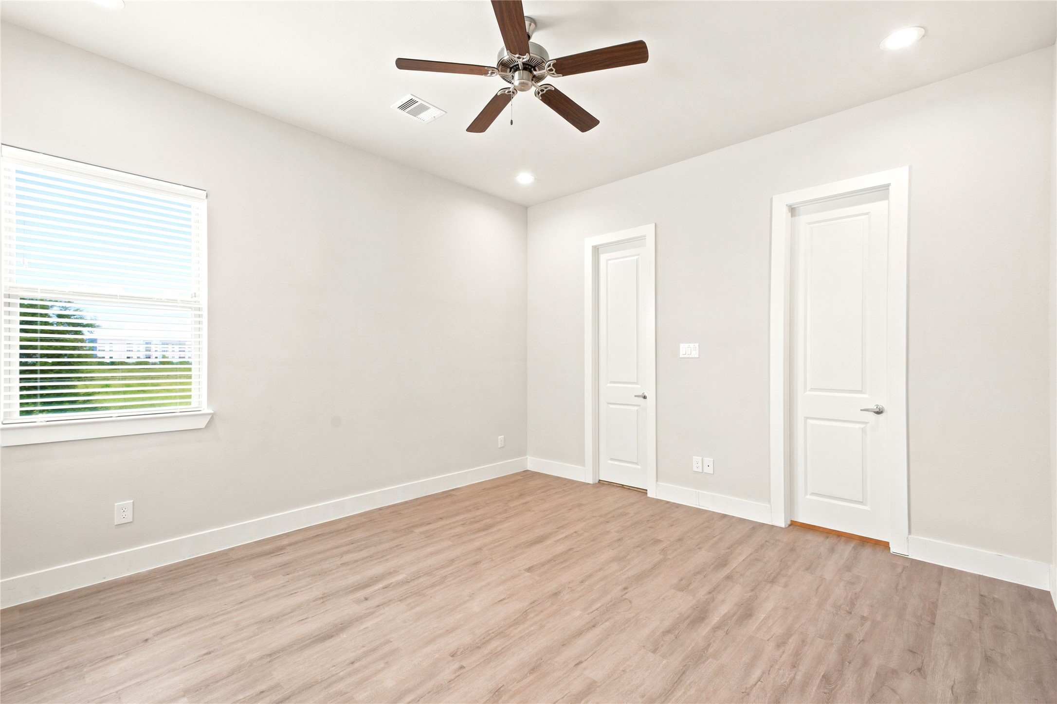 2974 Alice Street Property Photo 26