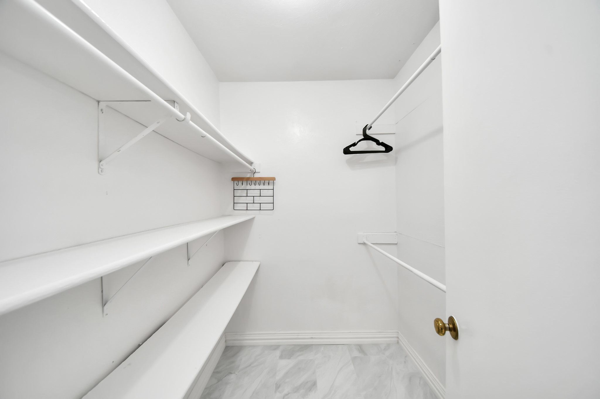 16835 Kilwinning Drive Property Photo 28