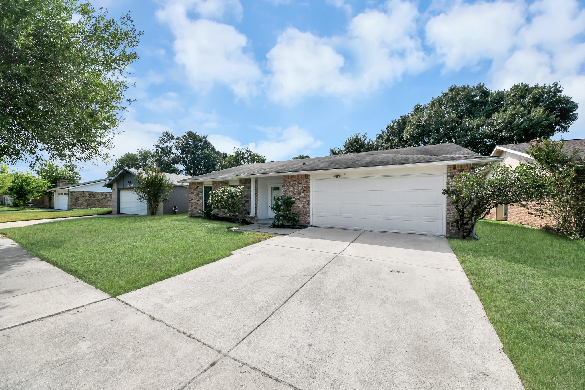 16835 Kilwinning Drive Property Photo 34