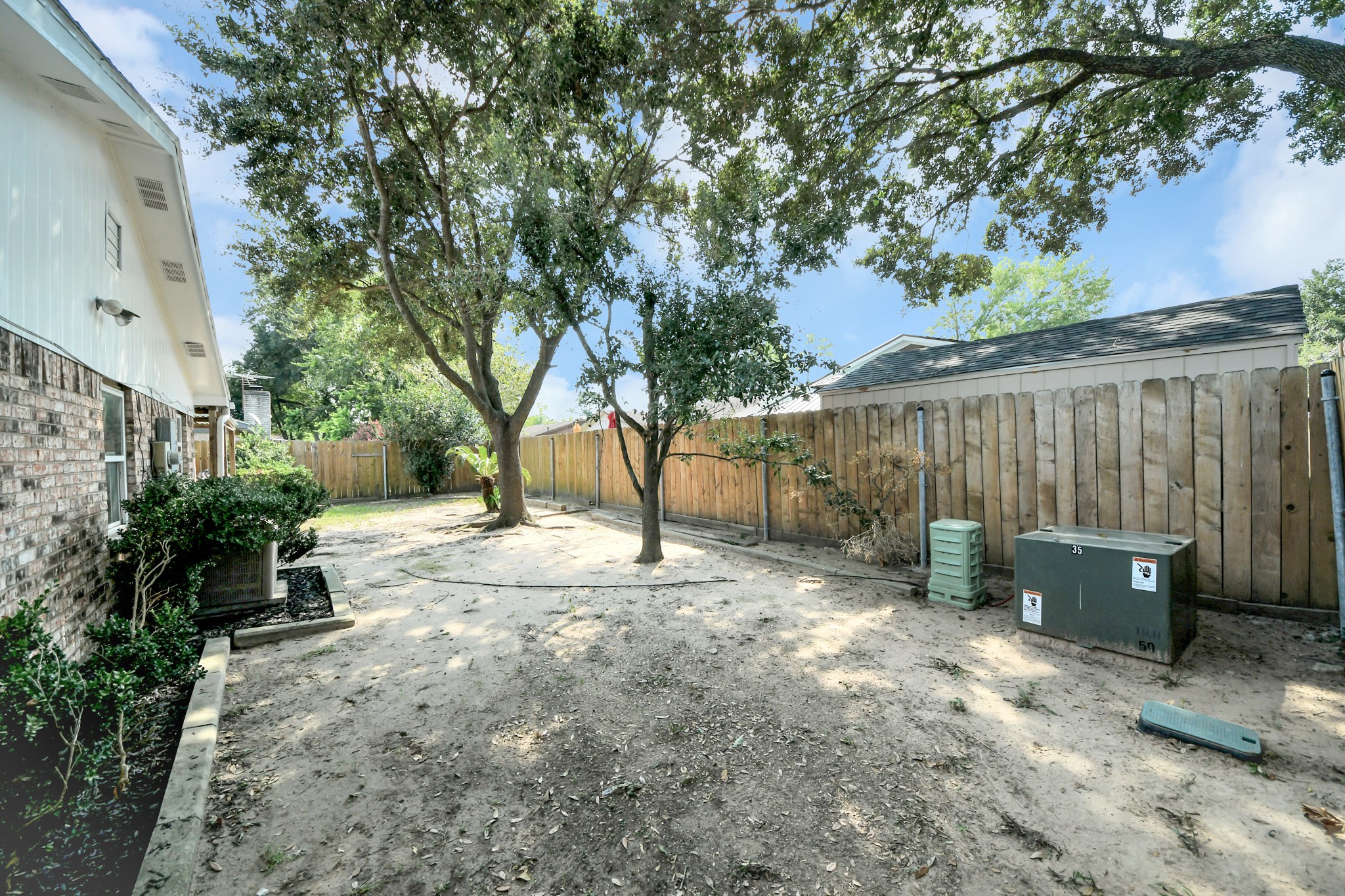 16835 Kilwinning Drive Property Photo 36