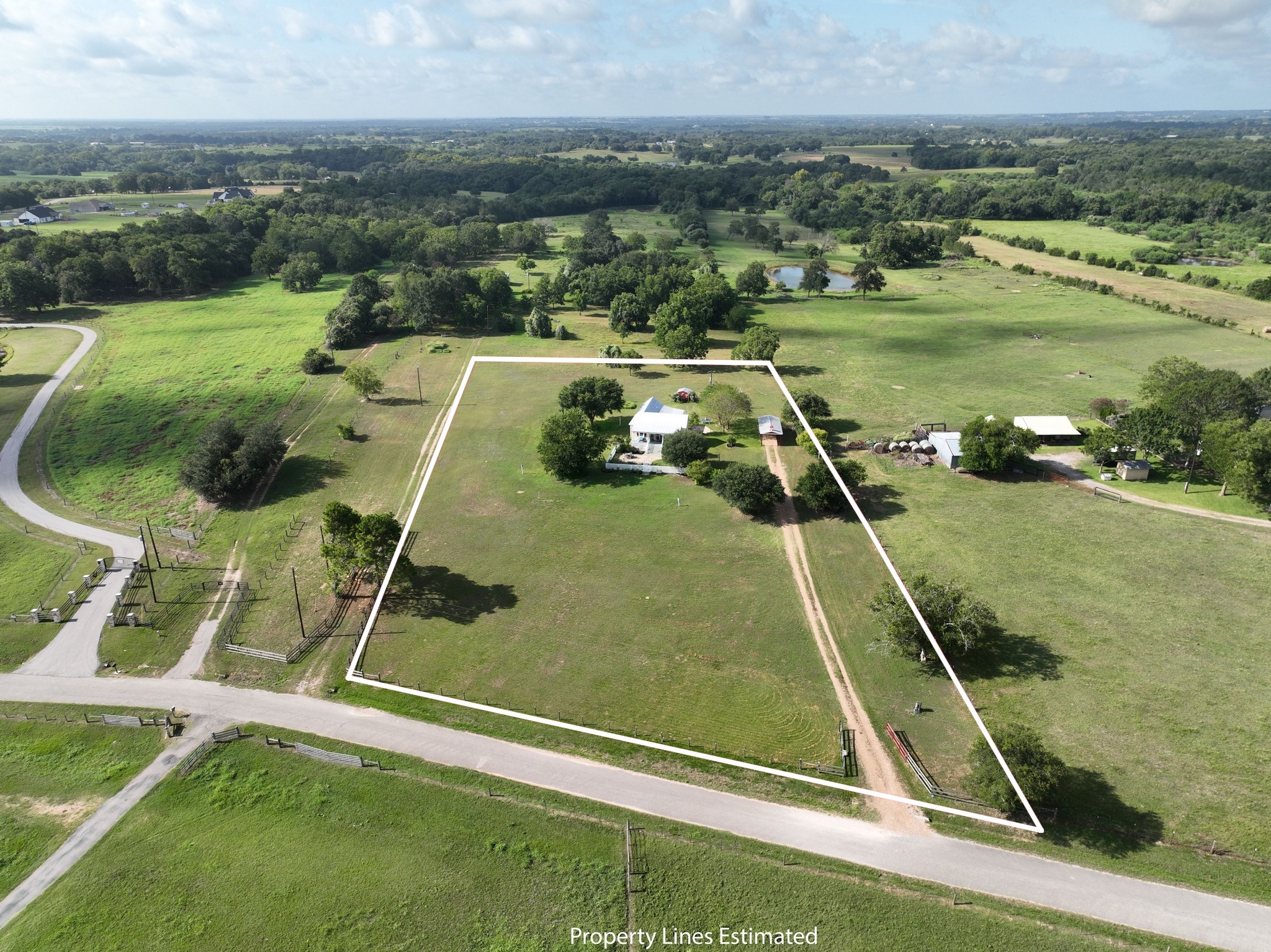 5850 Trackside Road Property Photo 1