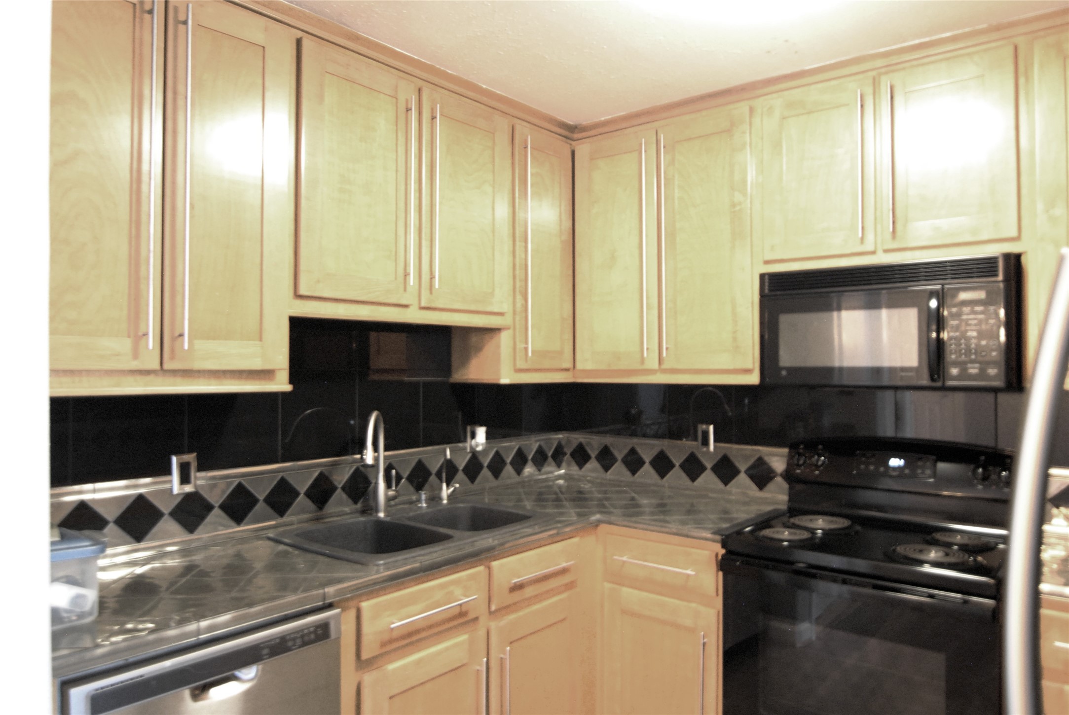 8427 Hearth Drive 36 Property Photo 3