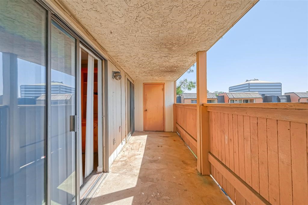 8427 Hearth Drive 36 Property Photo 14