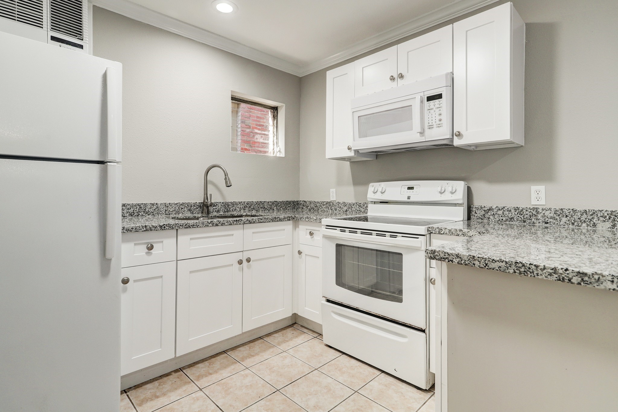 2013 Colquitt Street 2 Property Photo 1