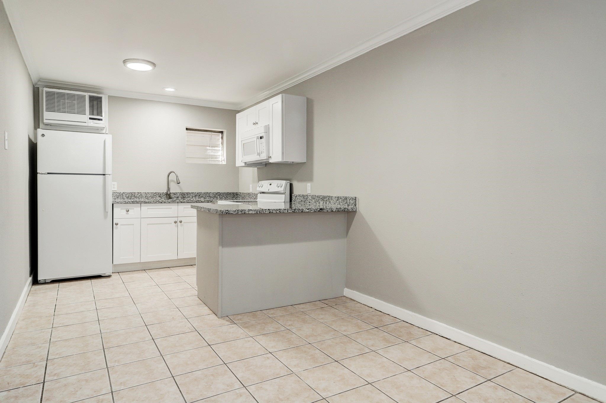 2013 Colquitt Street 2 Property Photo 3