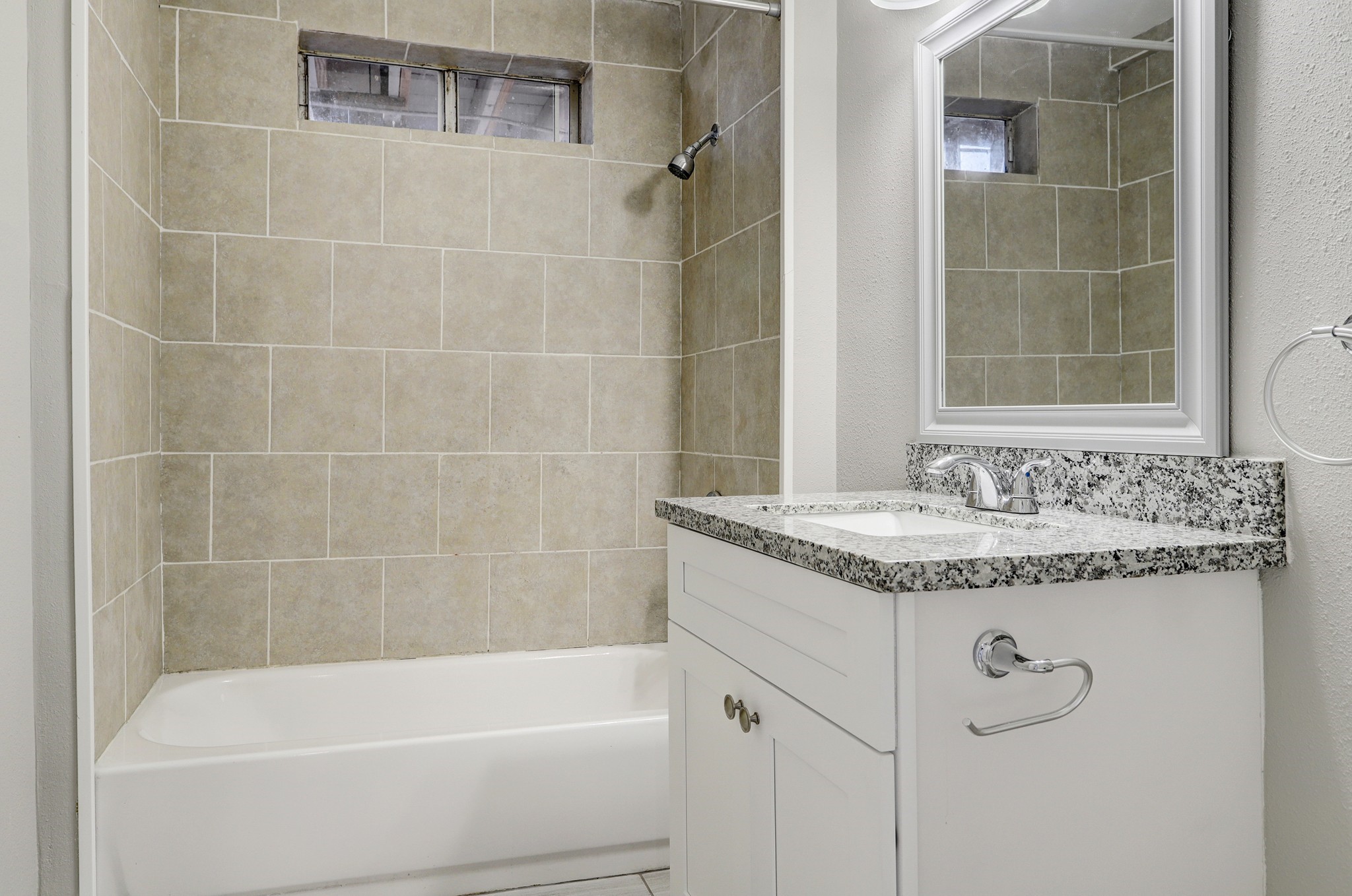 2013 Colquitt Street 2 Property Photo 10