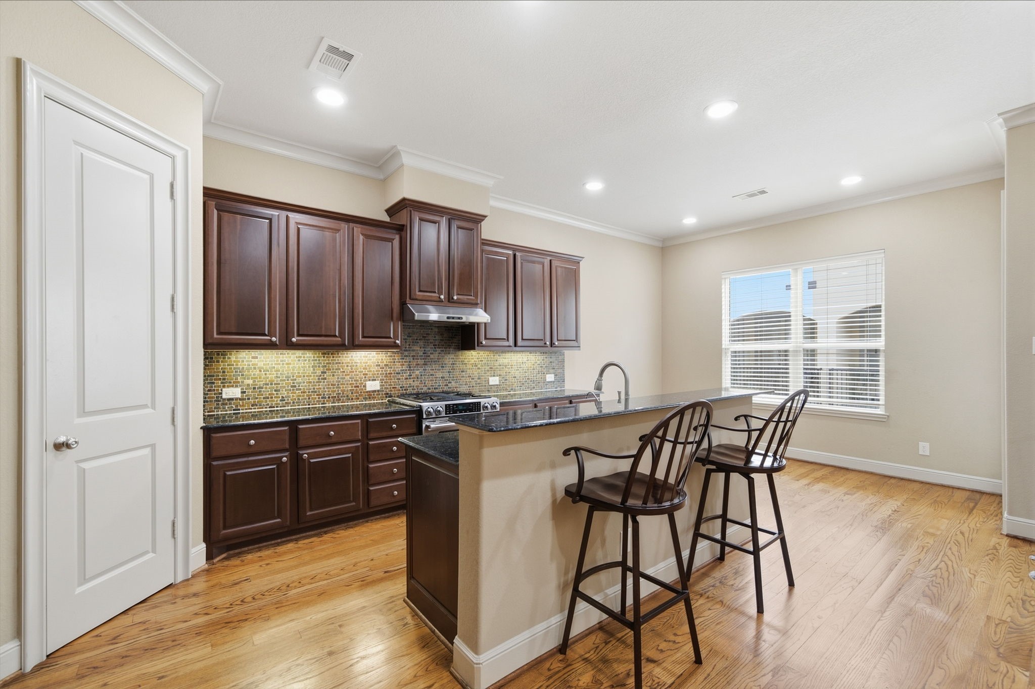 15 Laurelwood Drive Property Photo 12