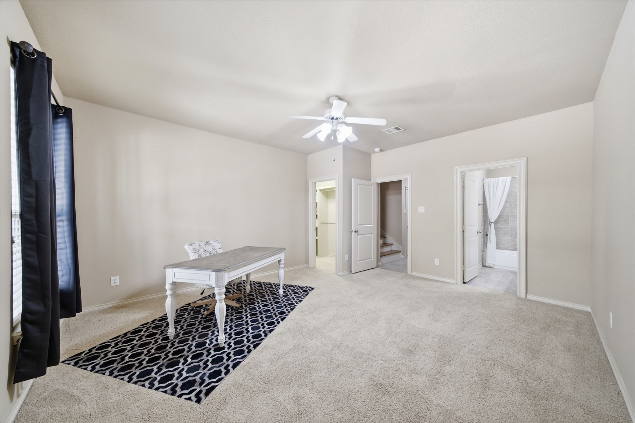 15 Laurelwood Drive Property Photo 27