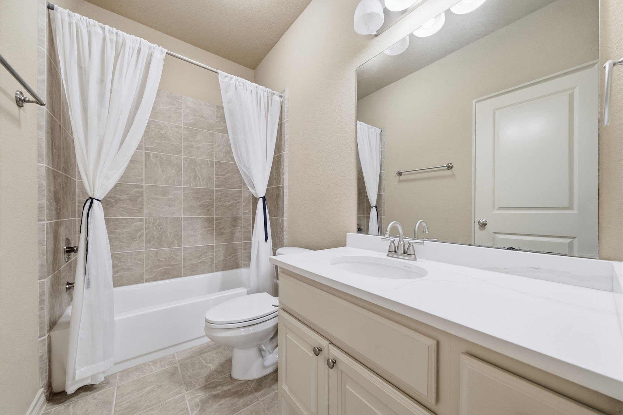 15 Laurelwood Drive Property Photo 29