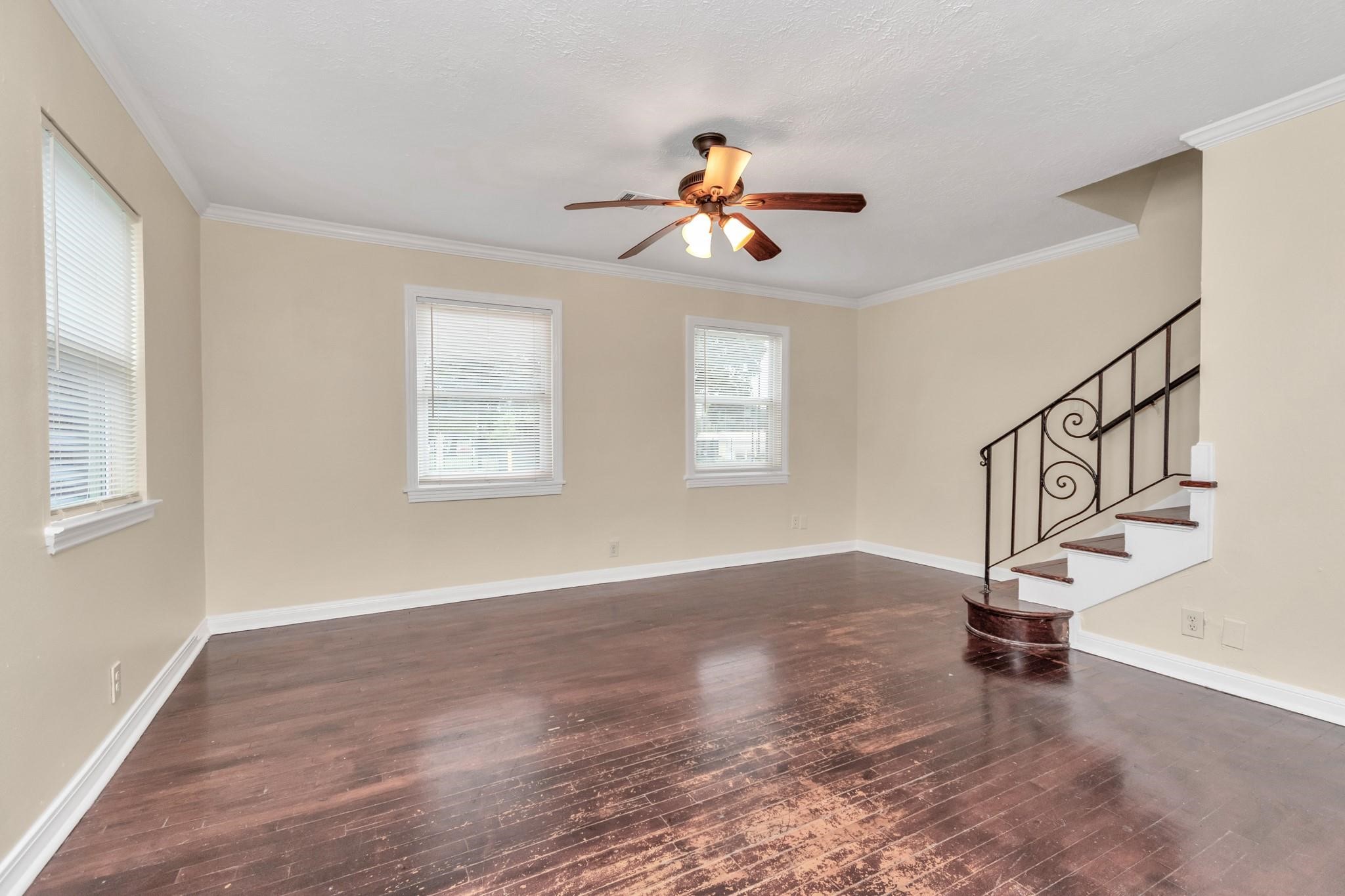 4701 Burket Property Photo 5