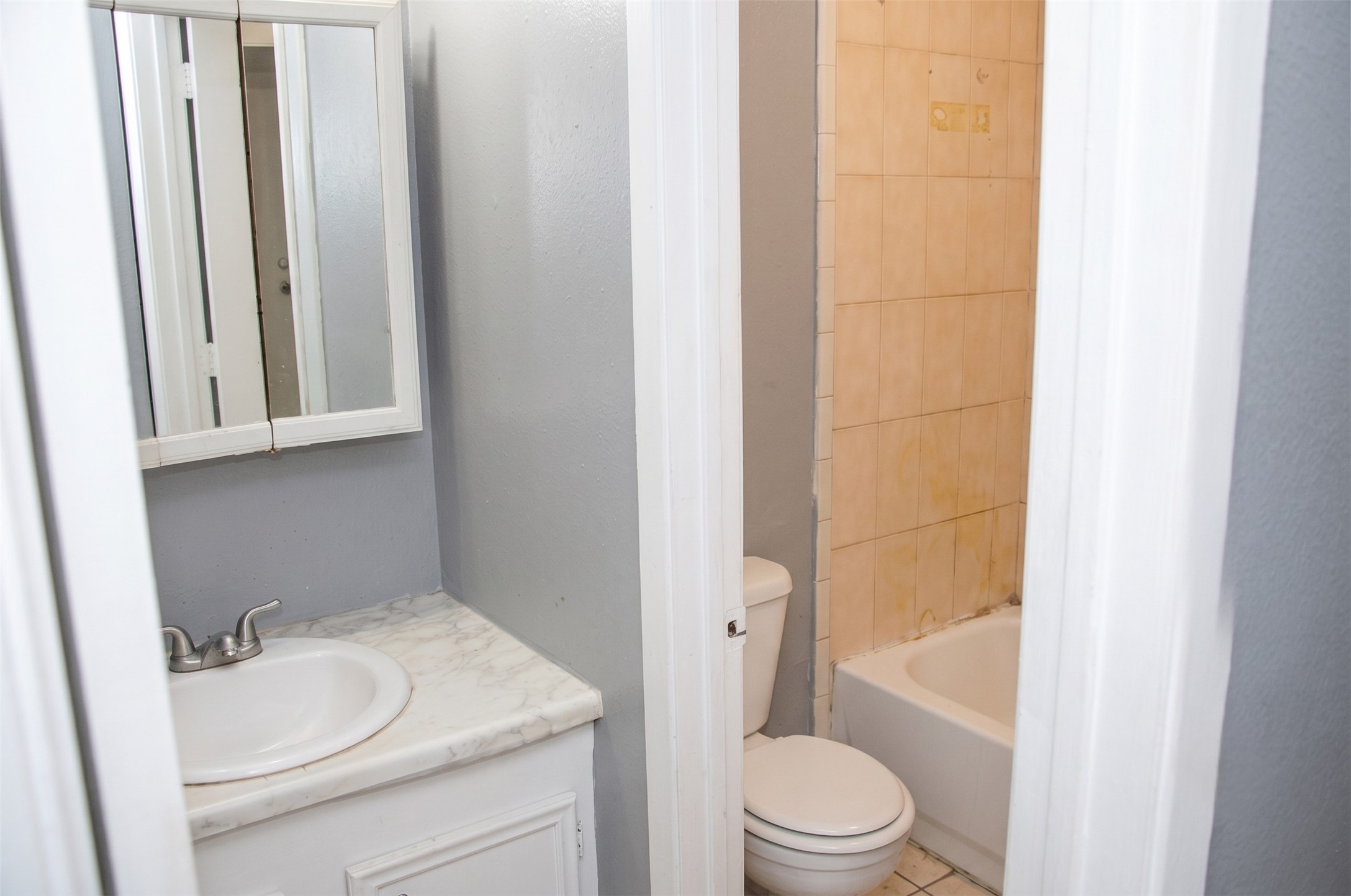 306 Willowick Street Property Photo 9