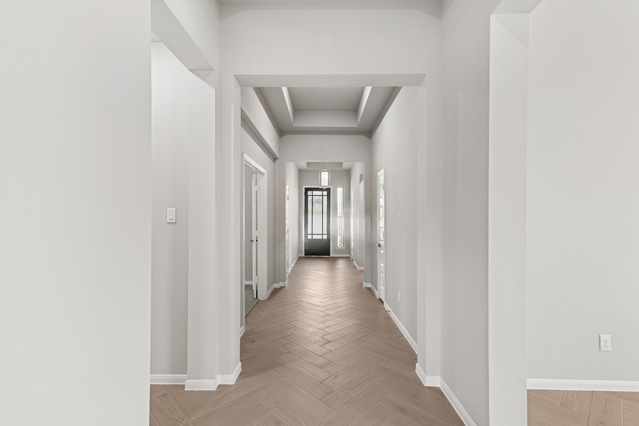 32323 Cedar Elm Drive Property Photo 3