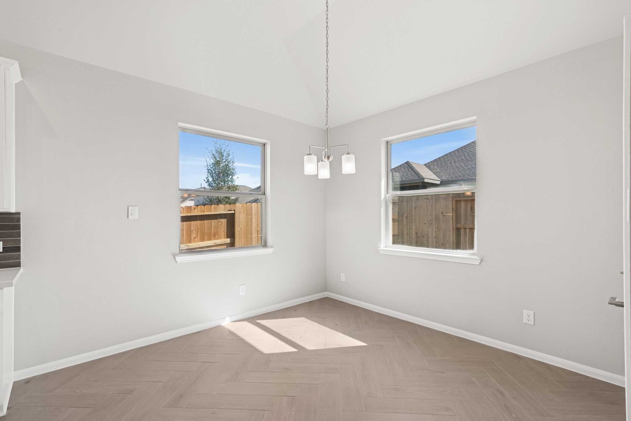 32323 Cedar Elm Drive Property Photo 9