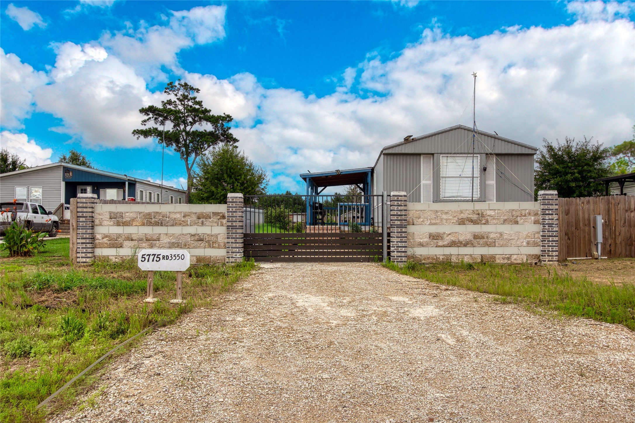 5775 Road 3550 Property Photo 1