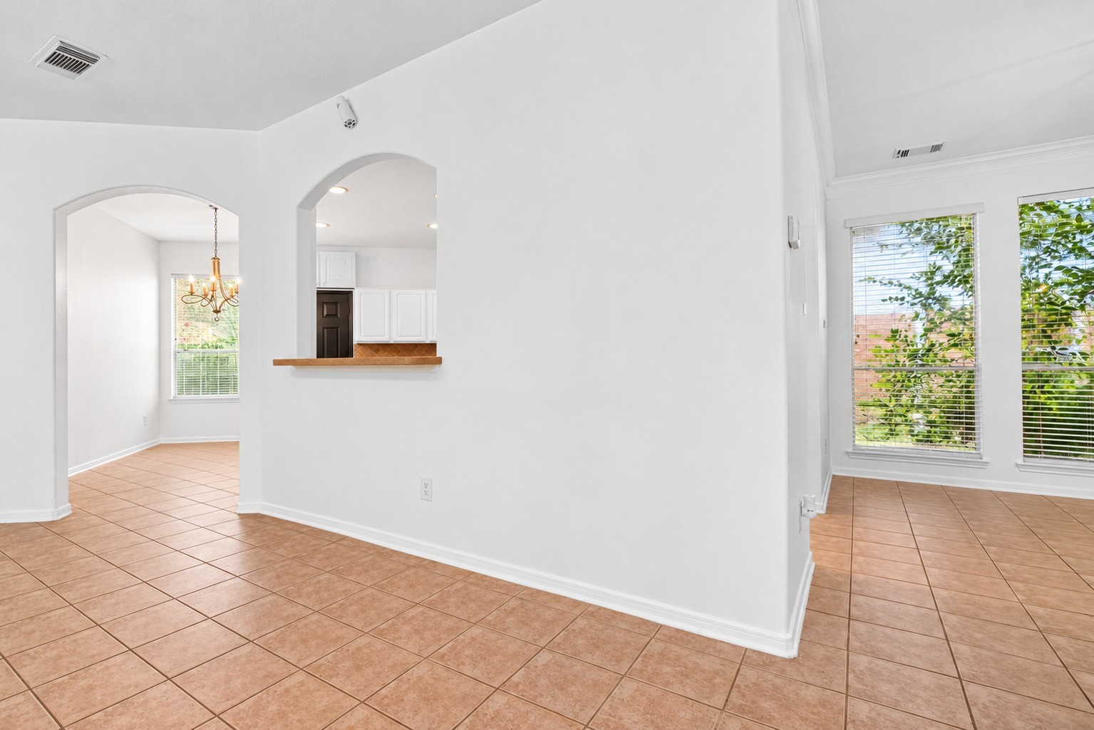 4903 Timber Path Drive Property Photo 6