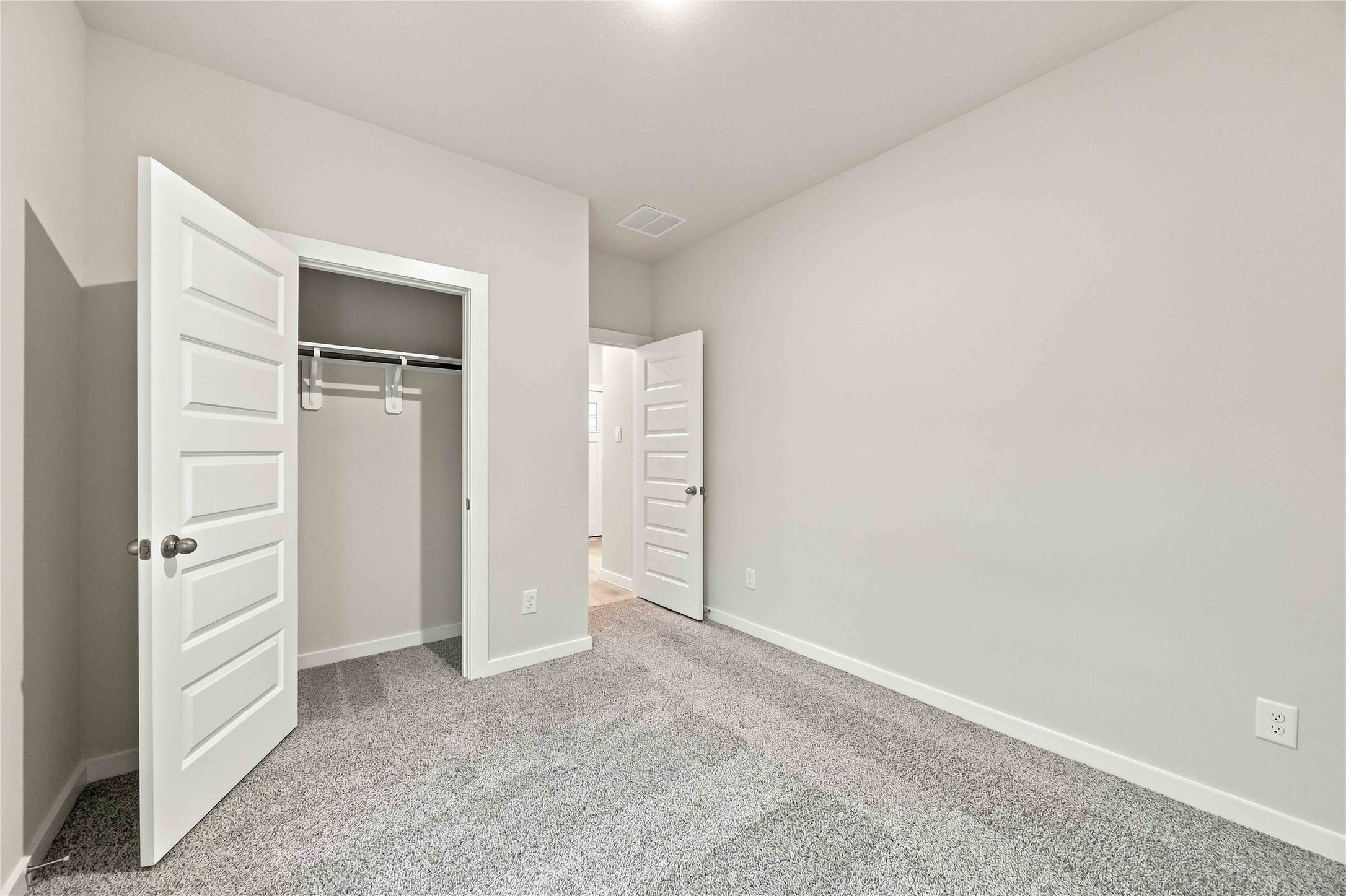 513 Johnson Street Property Photo 16